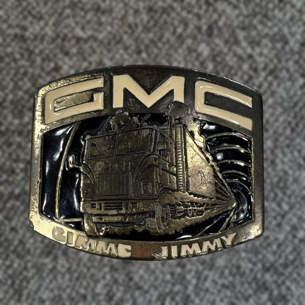 Vintage VINTAGE GMC Belt Buckle Men’s 1970s Bronze Pewter Semi Truck Collectible USA Size ONE SIZE - 1 Thumbnail