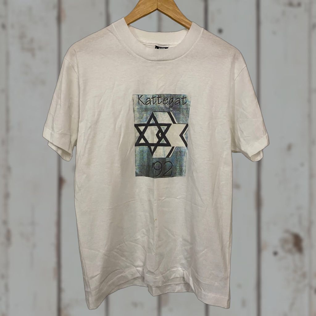 Vintage VINTAGE Screen Stars T-Shirt Mens White Star Of David Kattegat Large L 27” 20” Pit to Pit Single Stitch Size US L / EU 52-54 / 3 - 1 Thumbnail