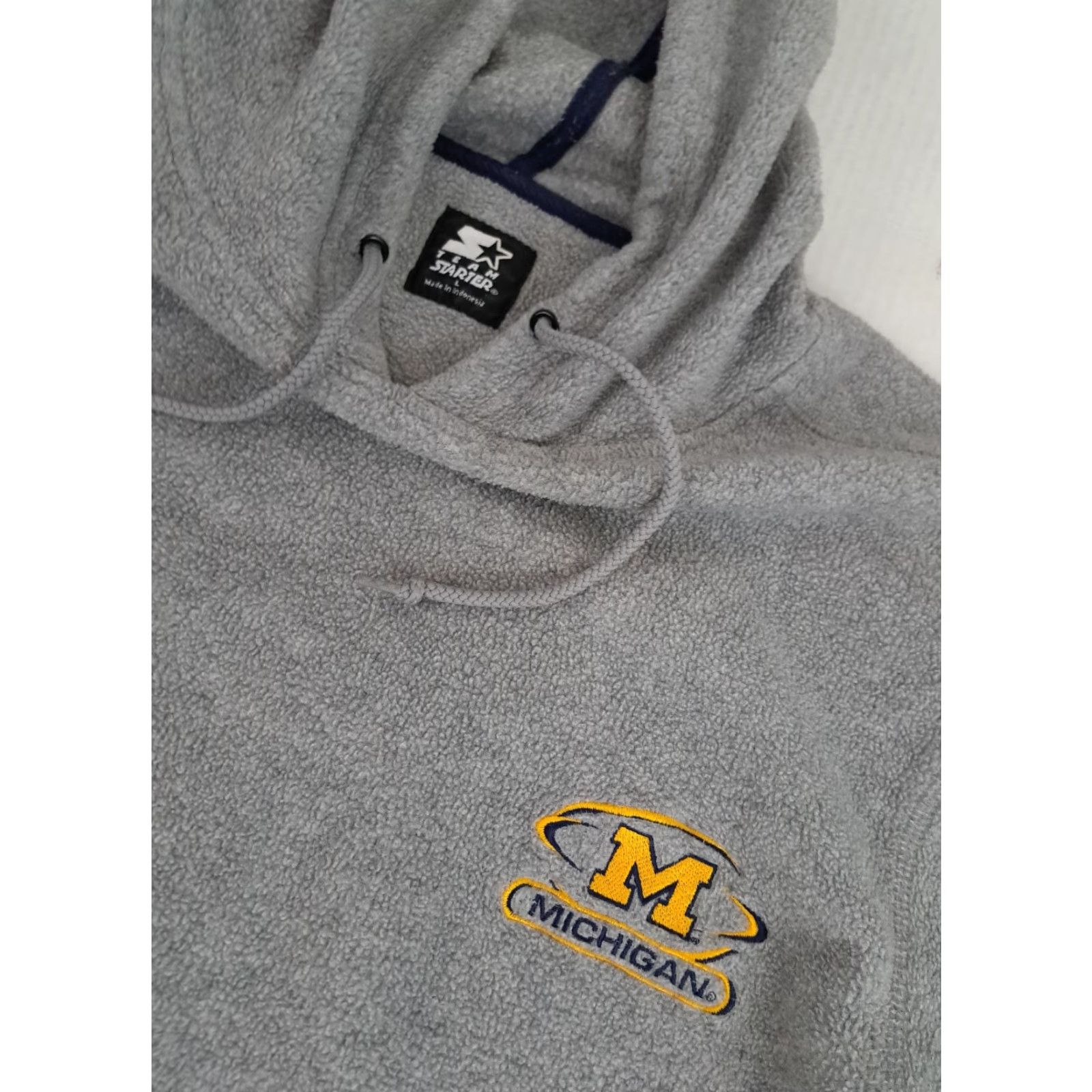 Starter VINTAGE Michigan Wolverines Hooded 1/4 Zip Embroidered Warm-Up LG Starter Shirt Size US L / EU 52-54 / 3 - 4 Thumbnail