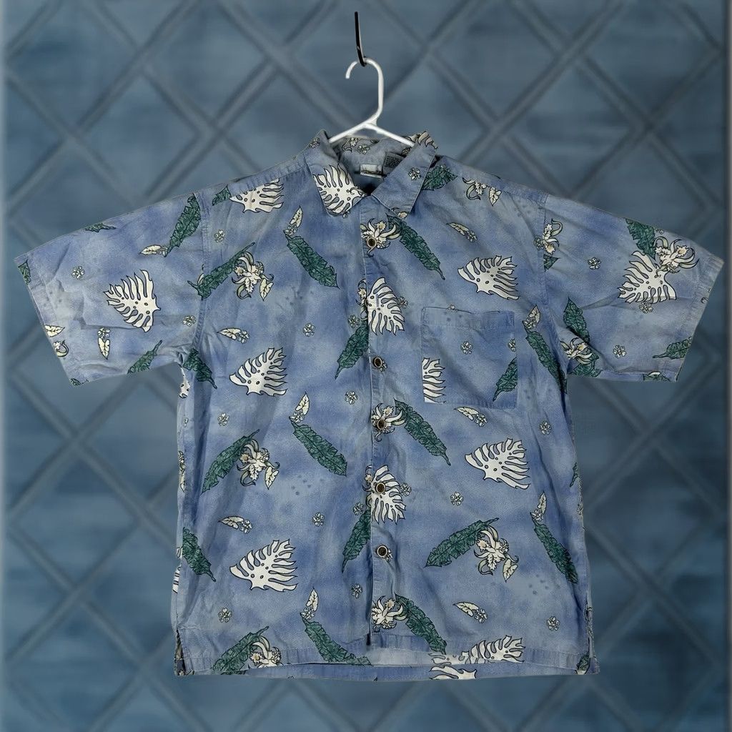 Vintage OP Sport Short Sleeve Hawaiian Shirt Mens XL Travel Blue Abstract Floral Relaxed Size US XL / EU 56 / 4 - 1 Thumbnail