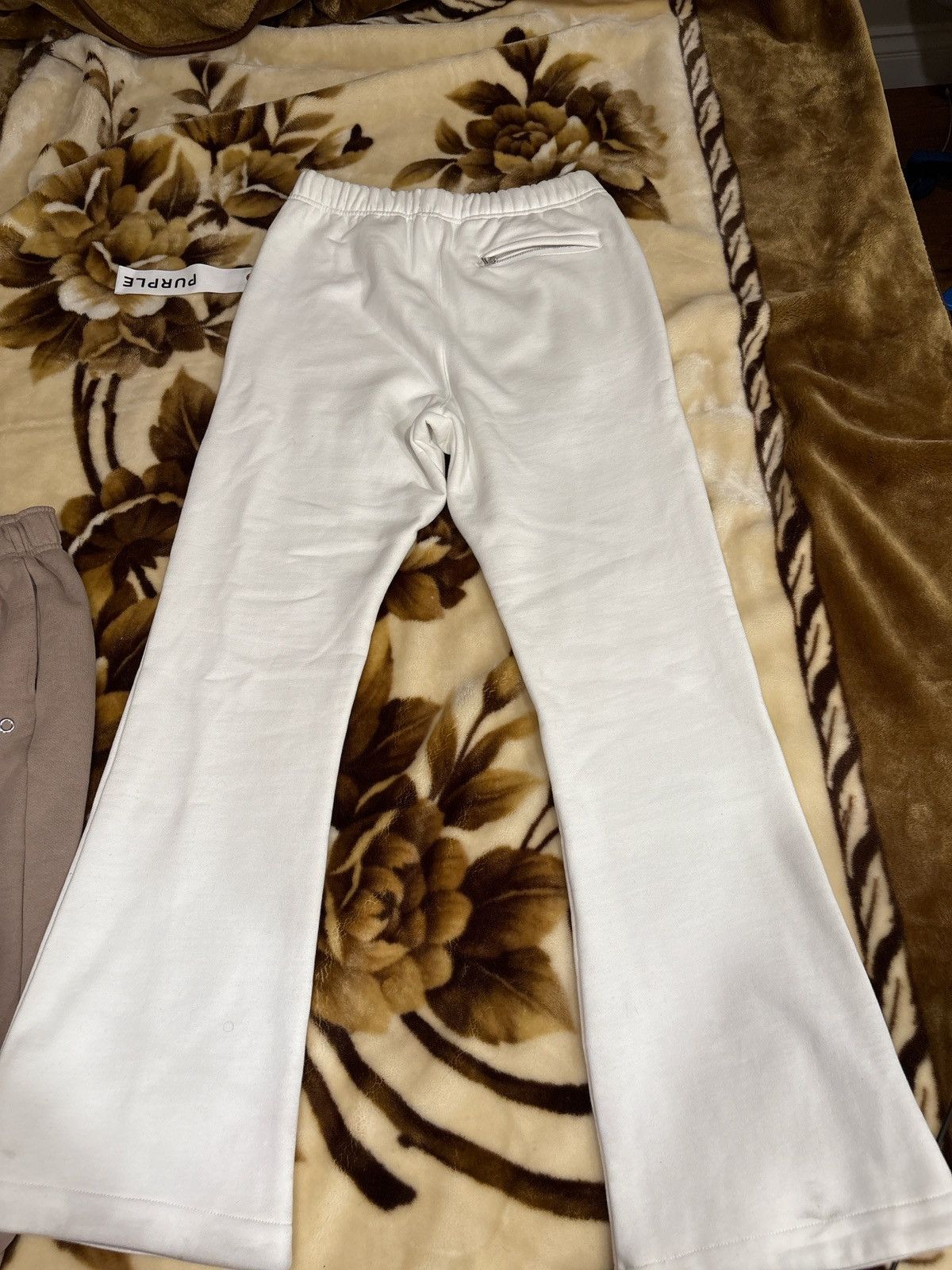 Purple Brand White Purple Brand flared sweatpants Size US 33 - 2 Thumbnail