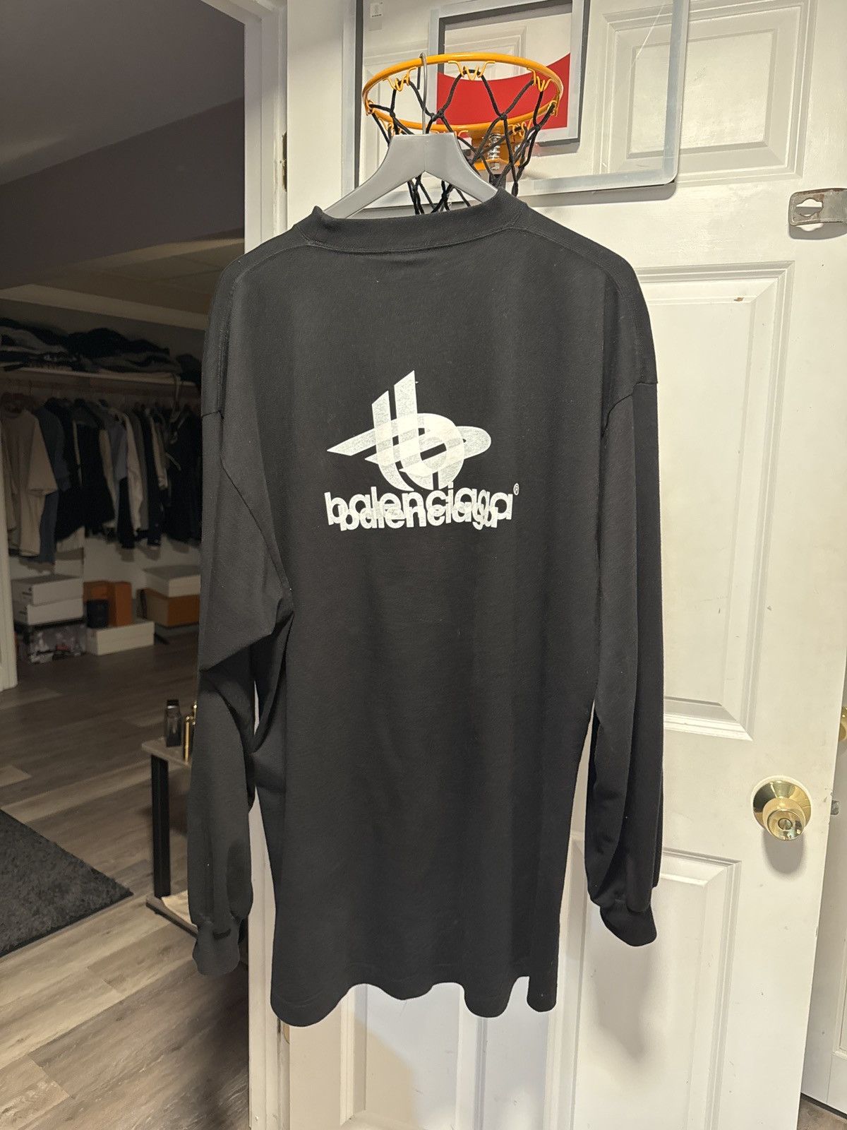 Balenciaga Balenciaga Double Logo Long Sleeve T-Shirt Size US L / EU 52-54 / 3 - 1 Thumbnail