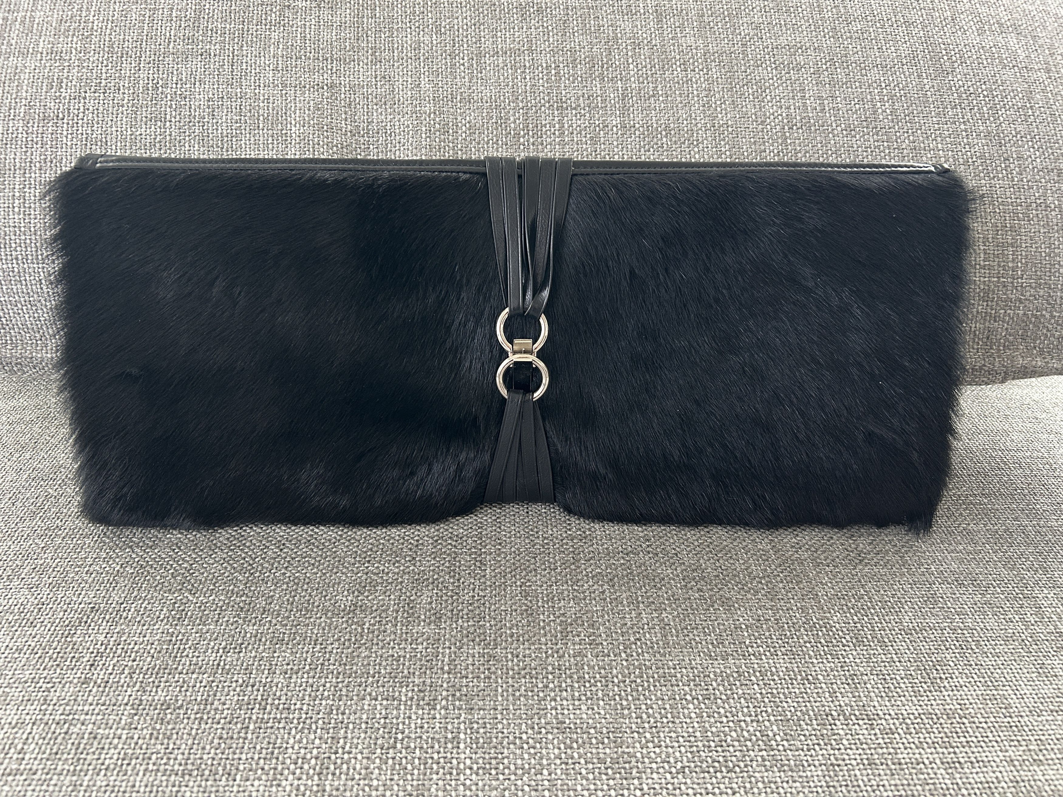 Marie Saint Pierre Marie Saint Pierre Black Fur Clutch Size ONE SIZE - 1 Thumbnail