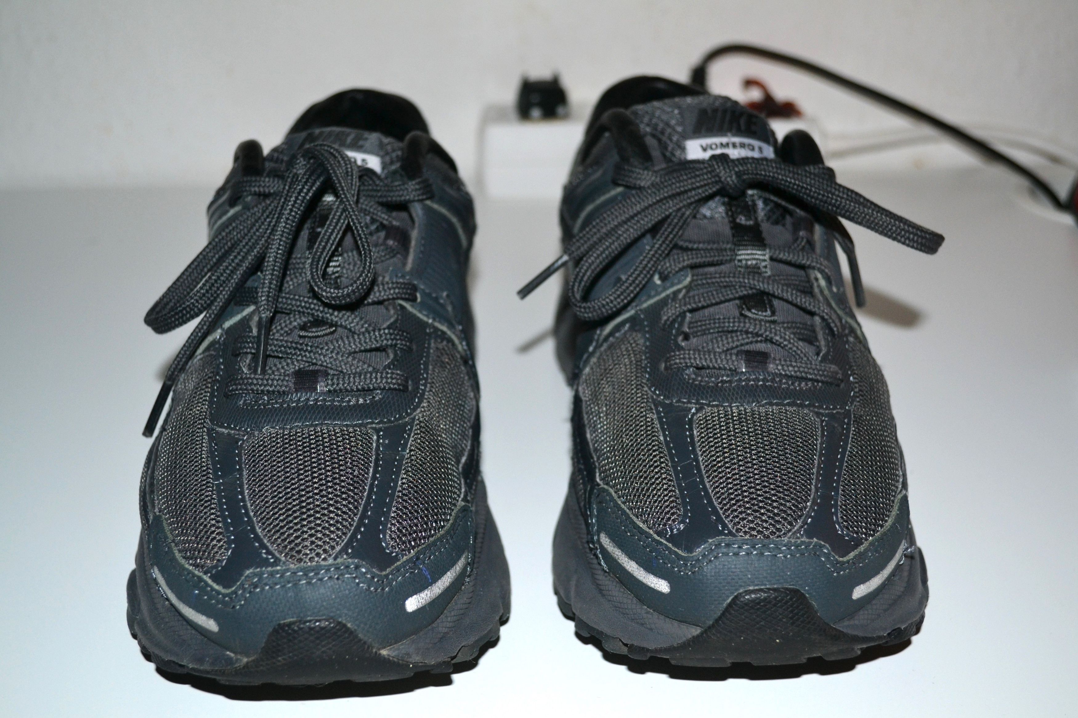 Nike Nike Zoom Vomero 5 SP Size US 9.5 / EU 42-43 - 2 Thumbnail