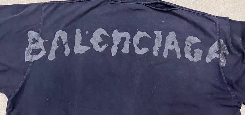 Balenciaga Balenciaga Letter print pullover half-high collar loose dr Size US XL / EU 56 / 4 - 3 Thumbnail