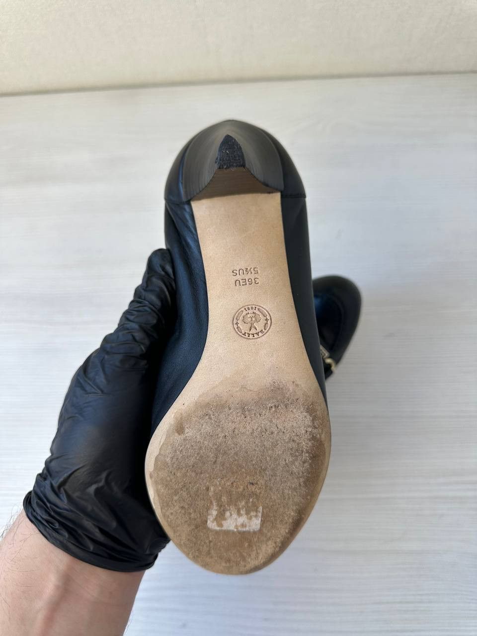 Bally × Leather Bally Black Leather Heeled Loafers Women’s Made in Italy Size US 5.5 / IT 35.5 - 8 Thumbnail