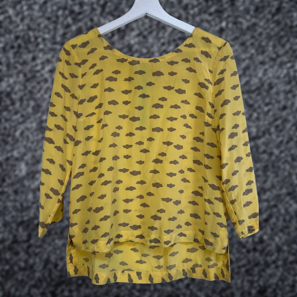 Vintage Maeve Anthropologie Silk Top Yellow Gray Clouds Graphic Print 3/4 Sleeve Small Silk Top Womens Size S / US 4 / IT 40 - 1 Thumbnail