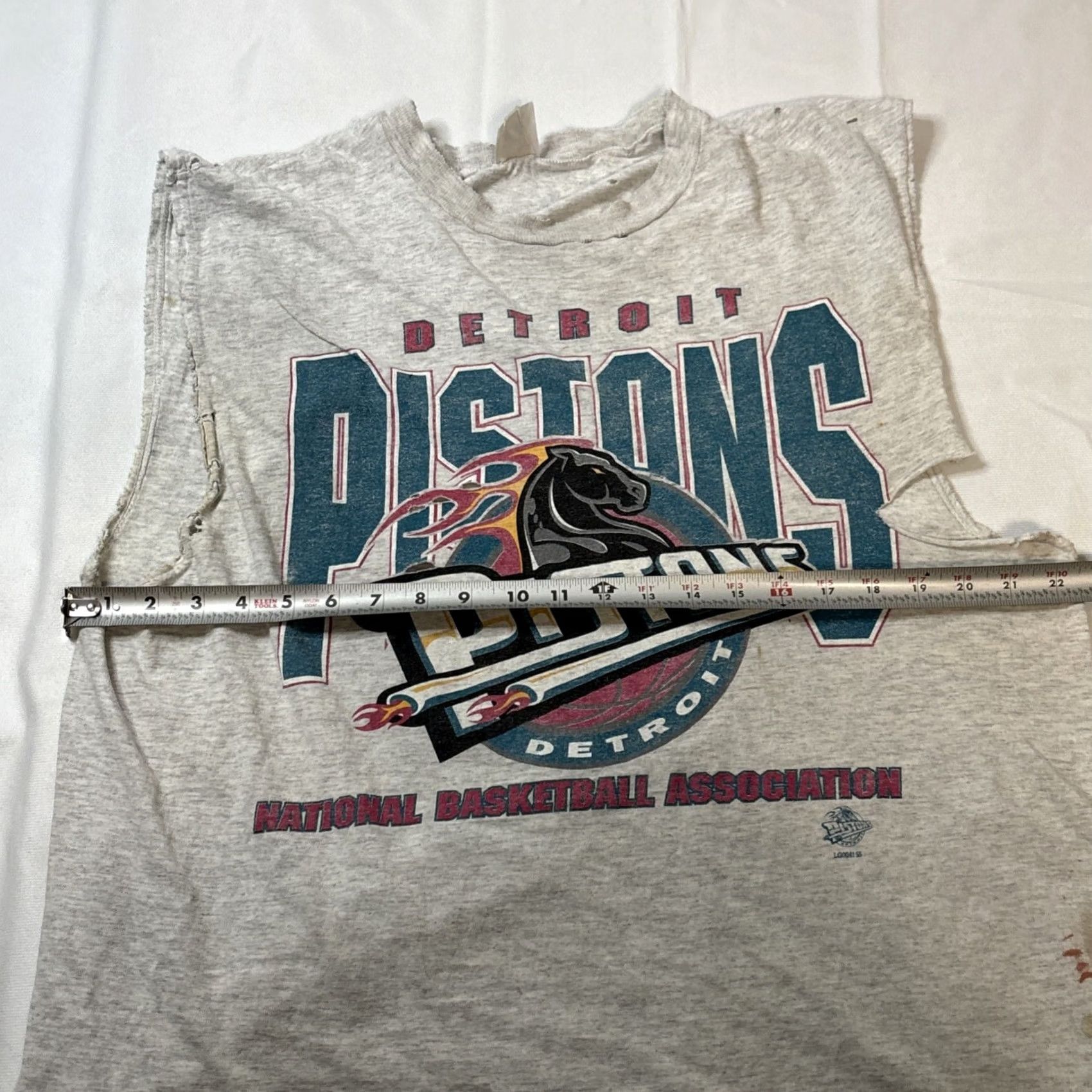 Logo 7 VINTAGE Logo 7 Detroit Pistons Thrasher Sleeveless T Shirt XL Gray Men's Distressed 1990s Sportswear Size US XL / EU 56 / 4 - 3 Thumbnail