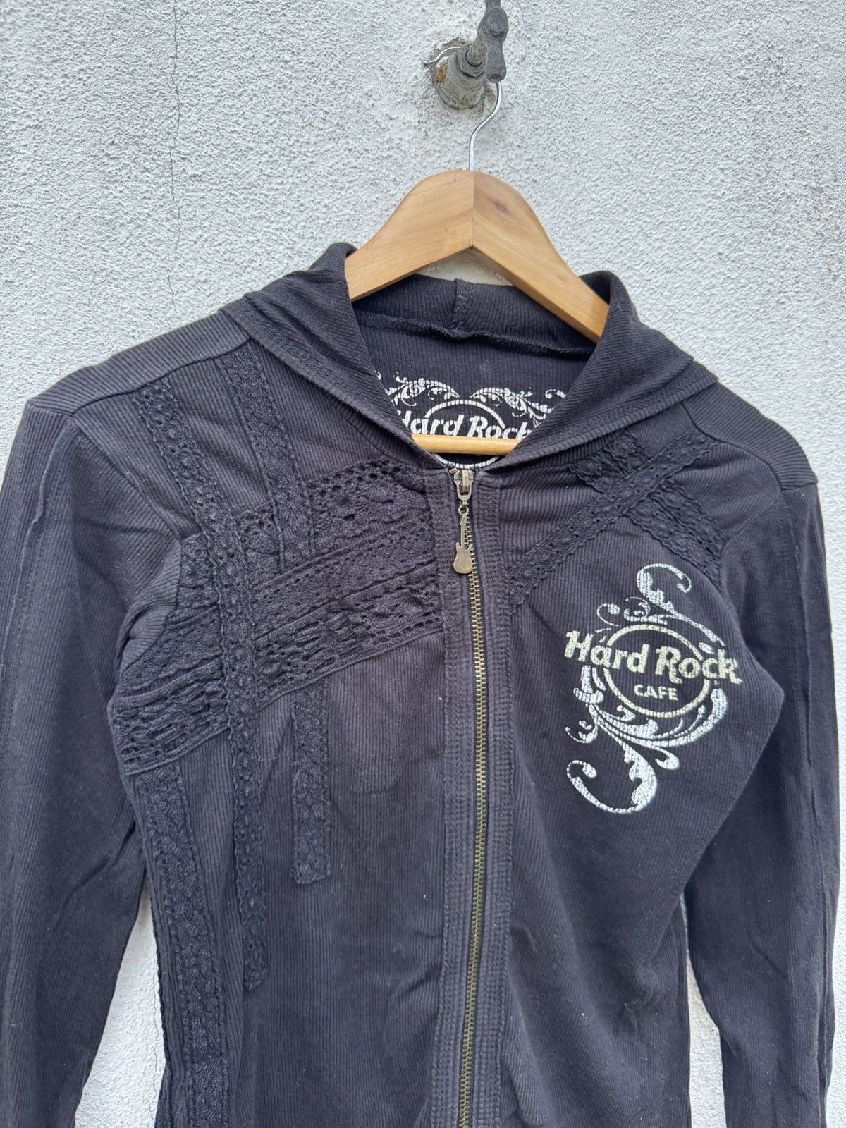 If Six Was Nine 2000s Hard Rock Cafe Leopard Bondage Laces Zip Up Hoodie Size XS / US 0-2 / IT 36-38 - 4 Thumbnail
