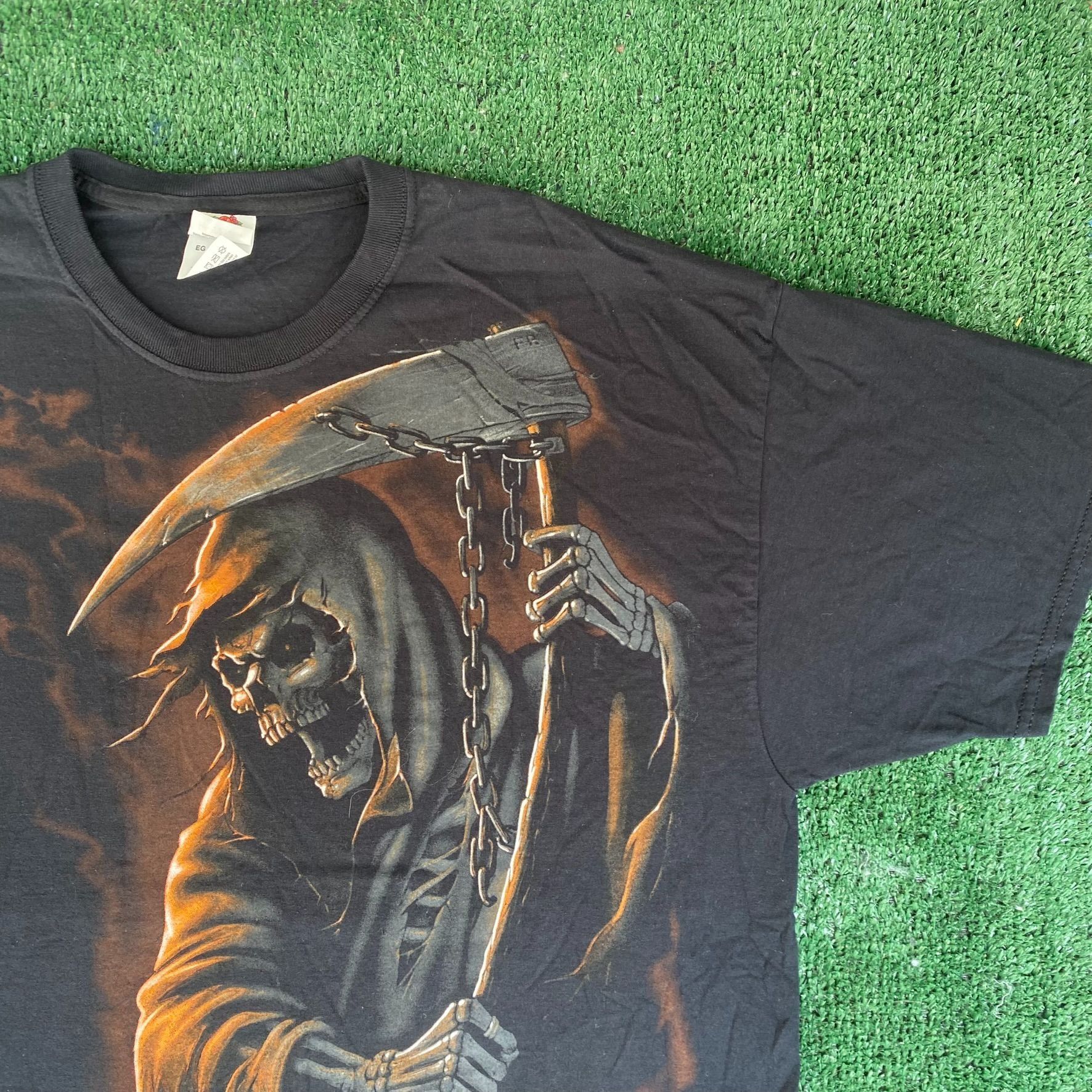Fruit Of The Loom Vintage Y2K Reaper Skull Shirt Grunge Goth Death Emo Punk Te Size US XL / EU 56 / 4 - 2 Thumbnail