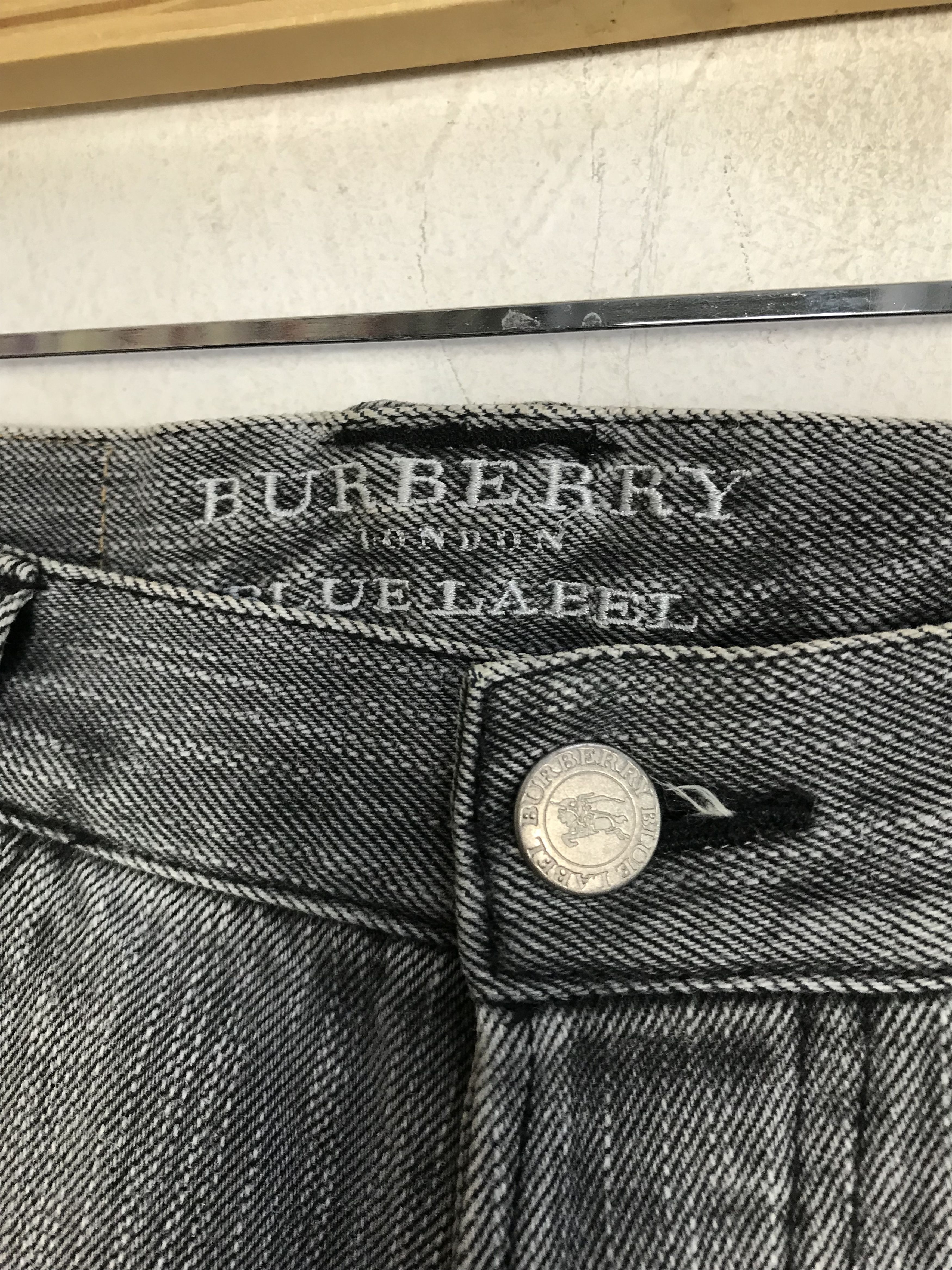 Burberry Burberry London Blue Label Button Jeans Fashion Style Size US 31 - 8 Thumbnail