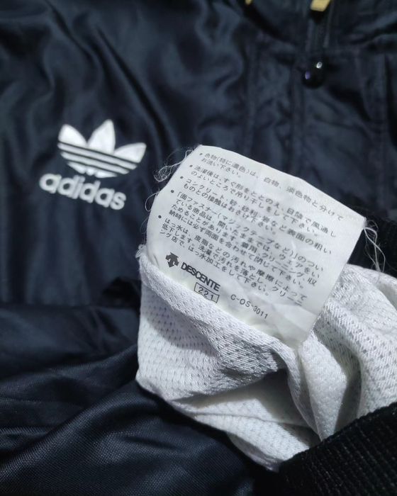 Adidas japanese hot sale bomber jacket