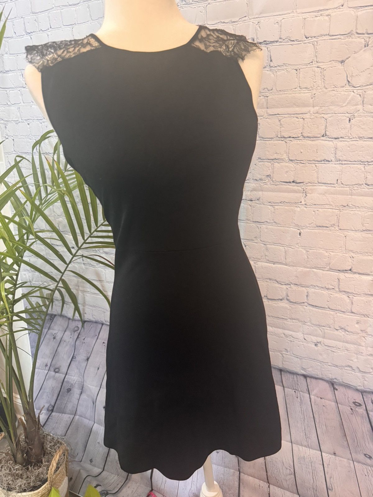 Zara ZARA knit black dress with lace accents Size S / US 4 / IT 40 - 5 Thumbnail
