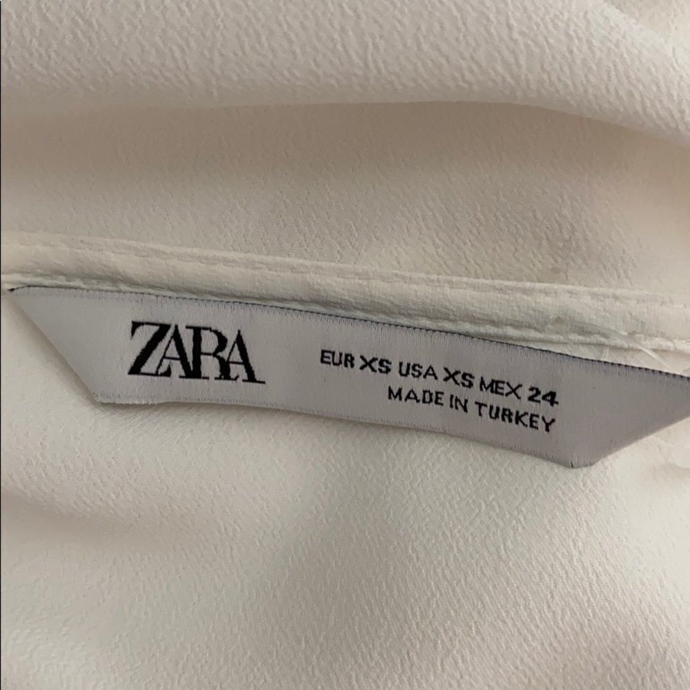 Zara Zara Oversized White Pleated Blouse Semi-Sheer Flowy Top Siz Size XS / US 0-2 / IT 36-38 - 4 Thumbnail