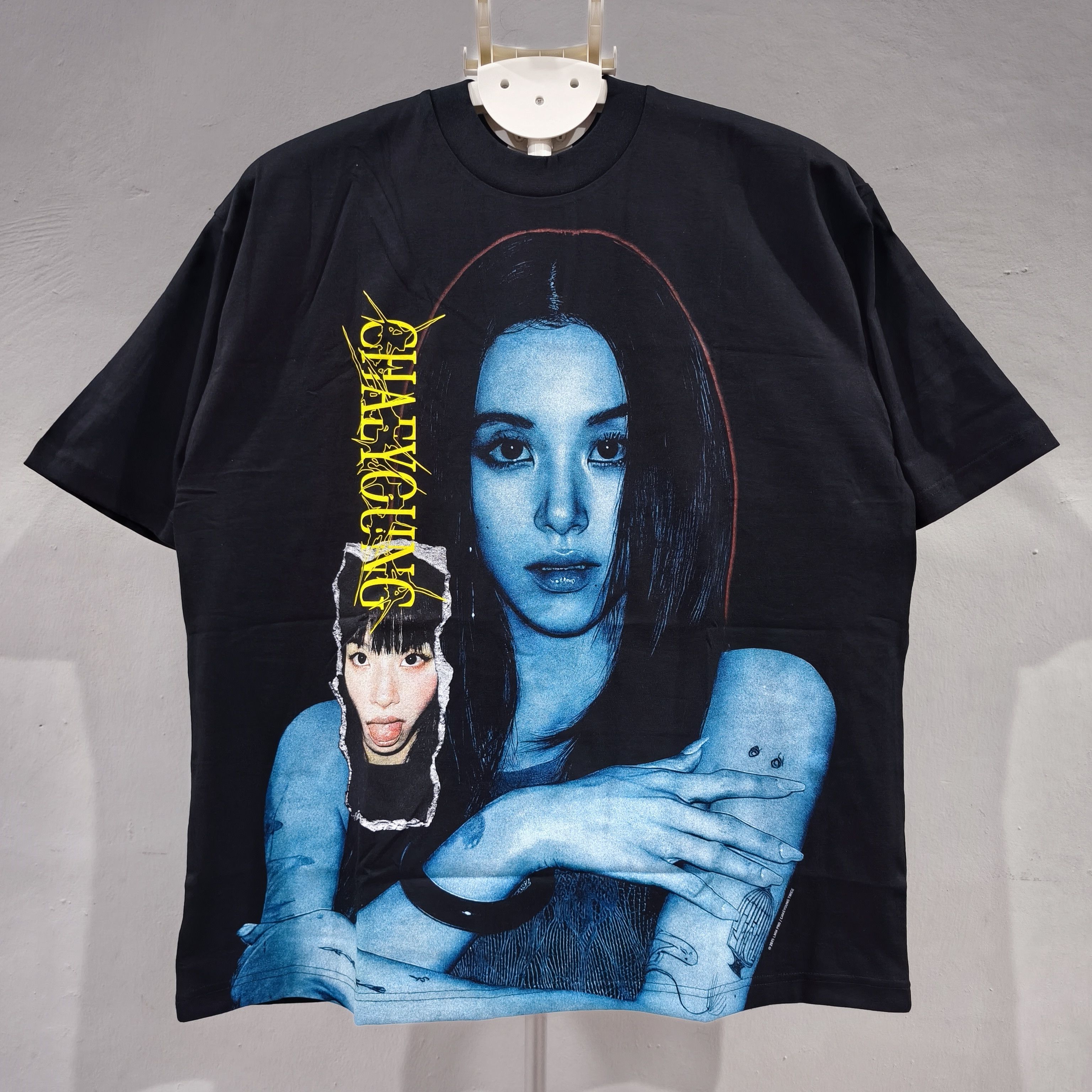 Rap Tees Twice Chaeyoung Fantasy T-shirt Size US XL / EU 56 / 4 - 1 Thumbnail