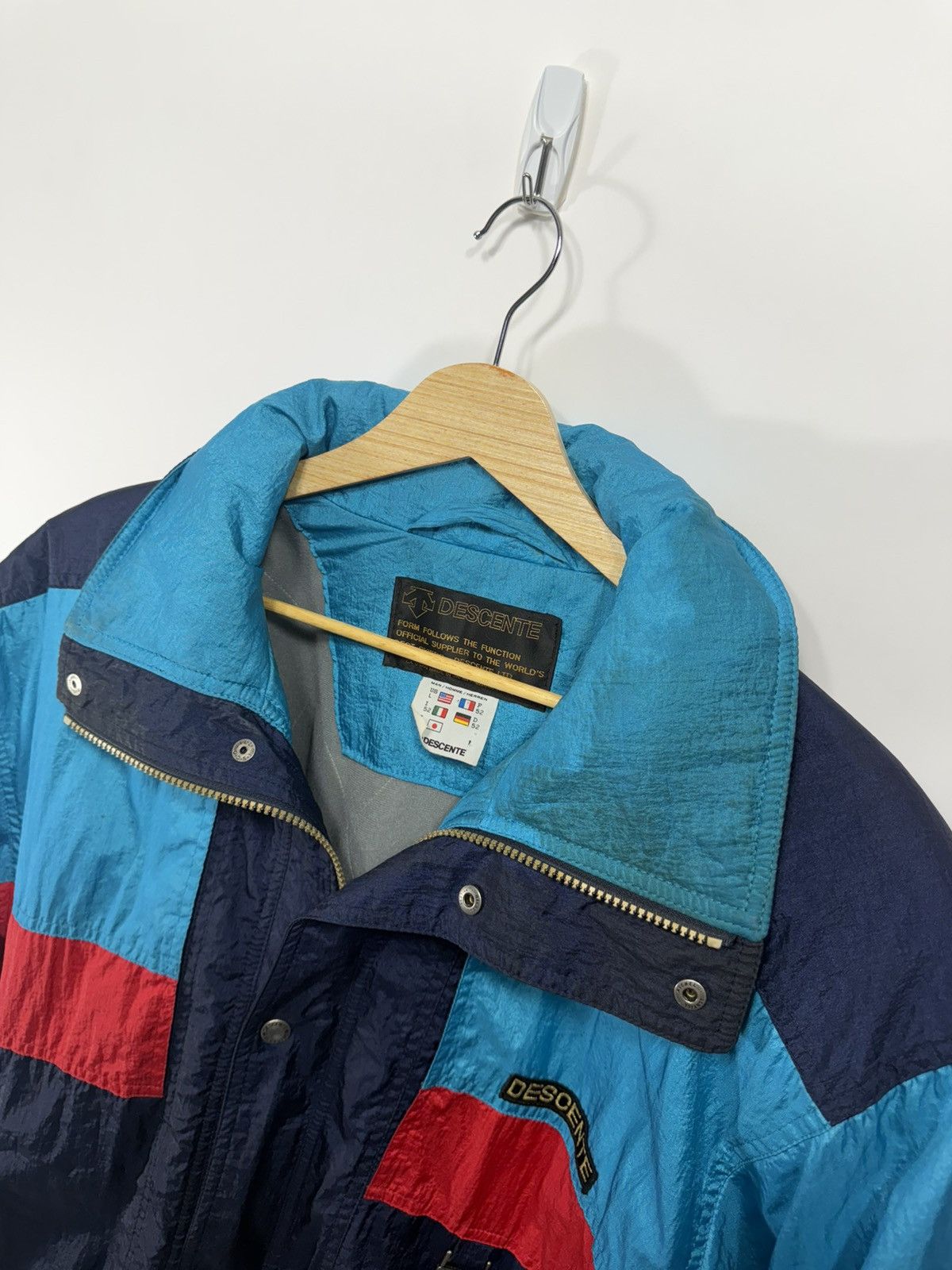 Descente Vintage Descente ski Jacket Size US L / EU 52-54 / 3 - 3 Thumbnail