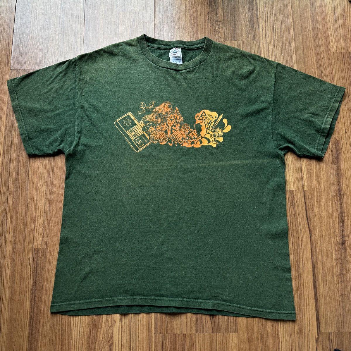 Nintendo × Playstation × Vintage 2000s The Legend of zelda Link video game tee game boy Size US L / EU 52-54 / 3 - 2 Thumbnail