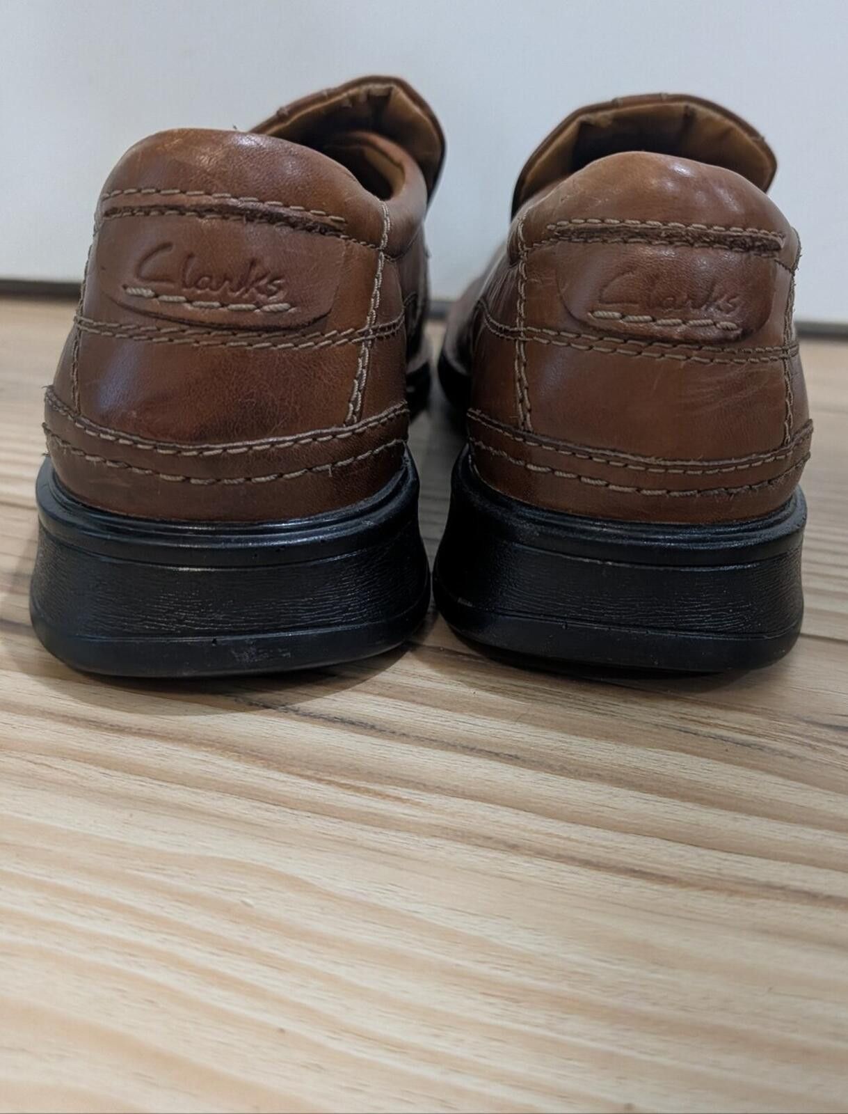 Clarks Clarks Tan/Brown Leather Slip-On Loafers Size US 11 / EU 44 - 3 Thumbnail