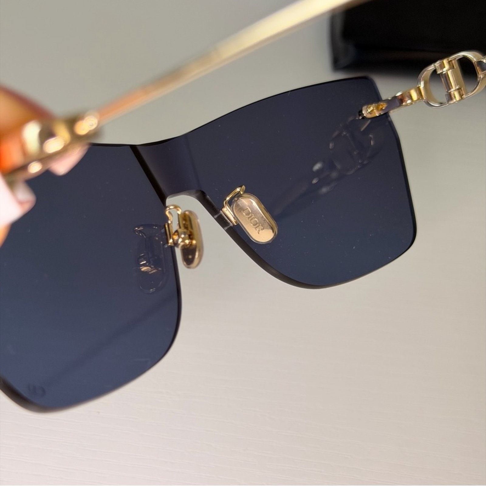 Dior New! Dior CD Chain M3U B0B0 Sunglasses, Authentic Size ONE SIZE - 5 Thumbnail