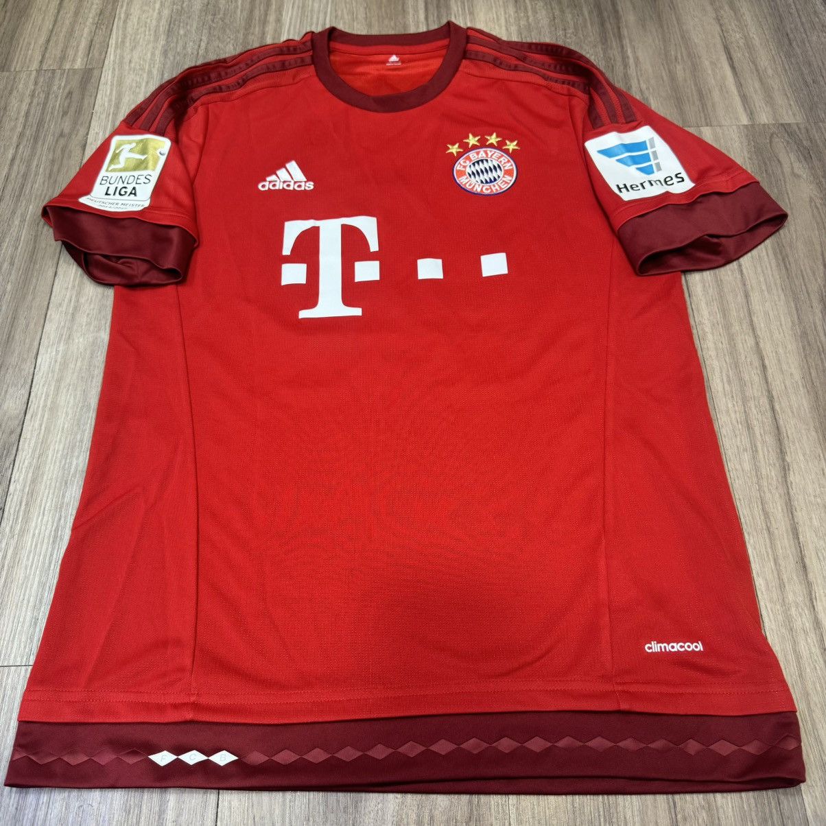Adidas Bayern Munich 15/16 home shirt #21 Lahm Size US M / EU 48-50 / 2 - 1 Thumbnail