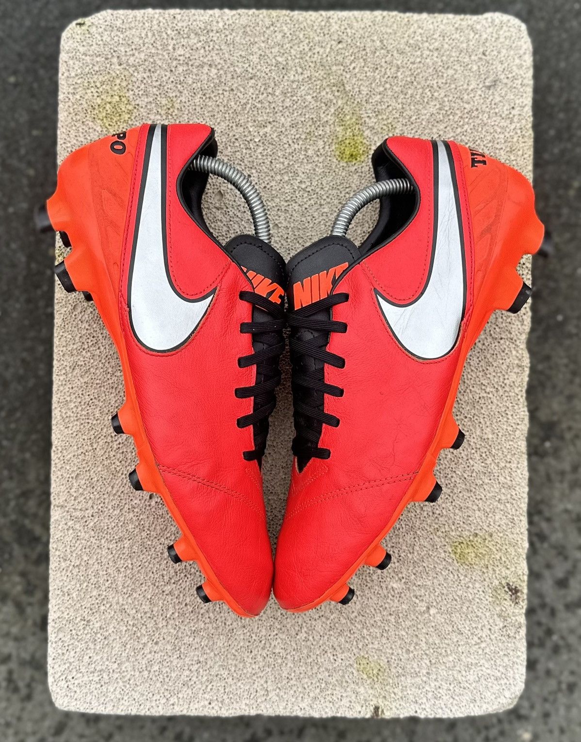 Nike 2015 NIKE TIEMPO MYSTIC V FG SOCCER BOOTS CLEATS US 10 Size US 10 / EU 43 - 1 Thumbnail