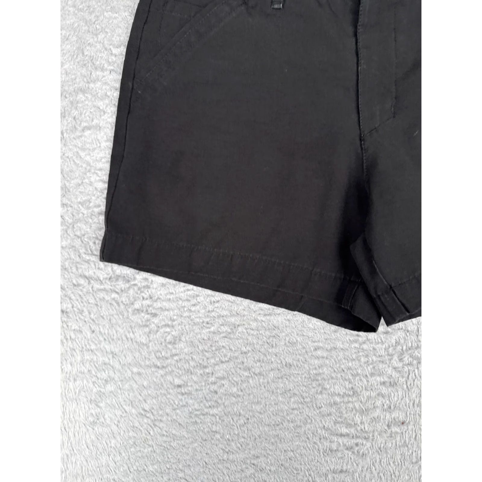 Volcom Volcom Shorts Juniors 5 Black Chino Twill Flat Front Casual Pockets Logo Summer Womens Size 27" / US 4 / IT 40 - 3 Thumbnail
