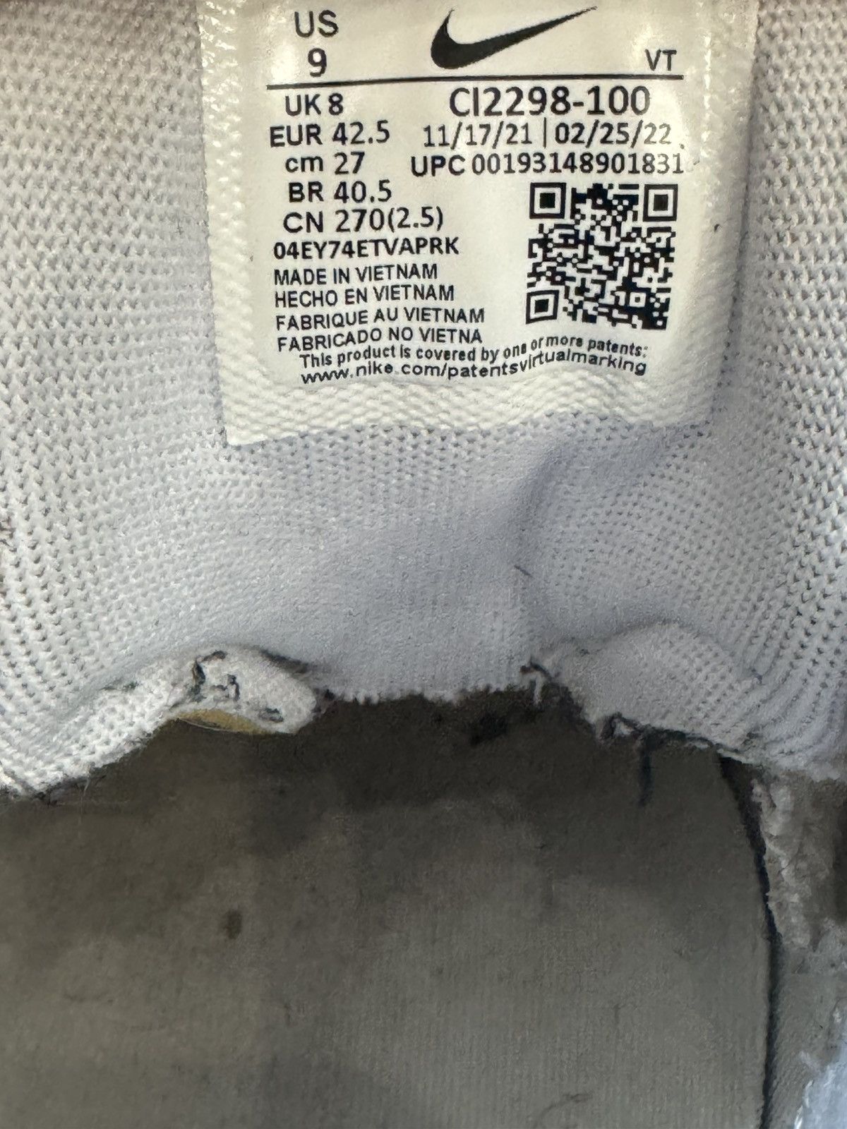 Nike Nike Air Max 95 White Grey CI2298-100 Size US 9 / EU 42.5 Size US 9 / EU 42 - 7 Thumbnail