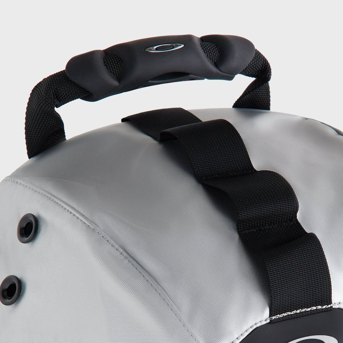 Kith × Oakley Kith for Oakley Icon RC Backpack in Silver 32L Capacity Bag Size ONE SIZE - 5 Thumbnail