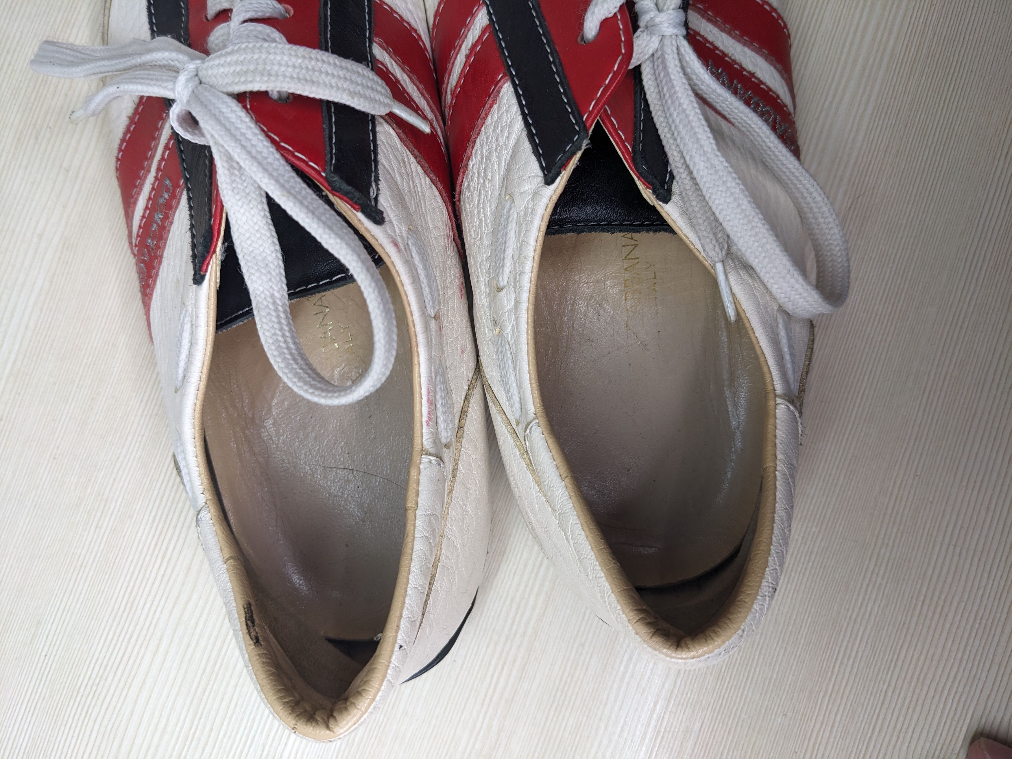 Dolce & Gabbana Vintage y2k Dolce & Gabbana Low Top Sneakers (38,5) Size US 8.5 / IT 38.5 - 8 Thumbnail