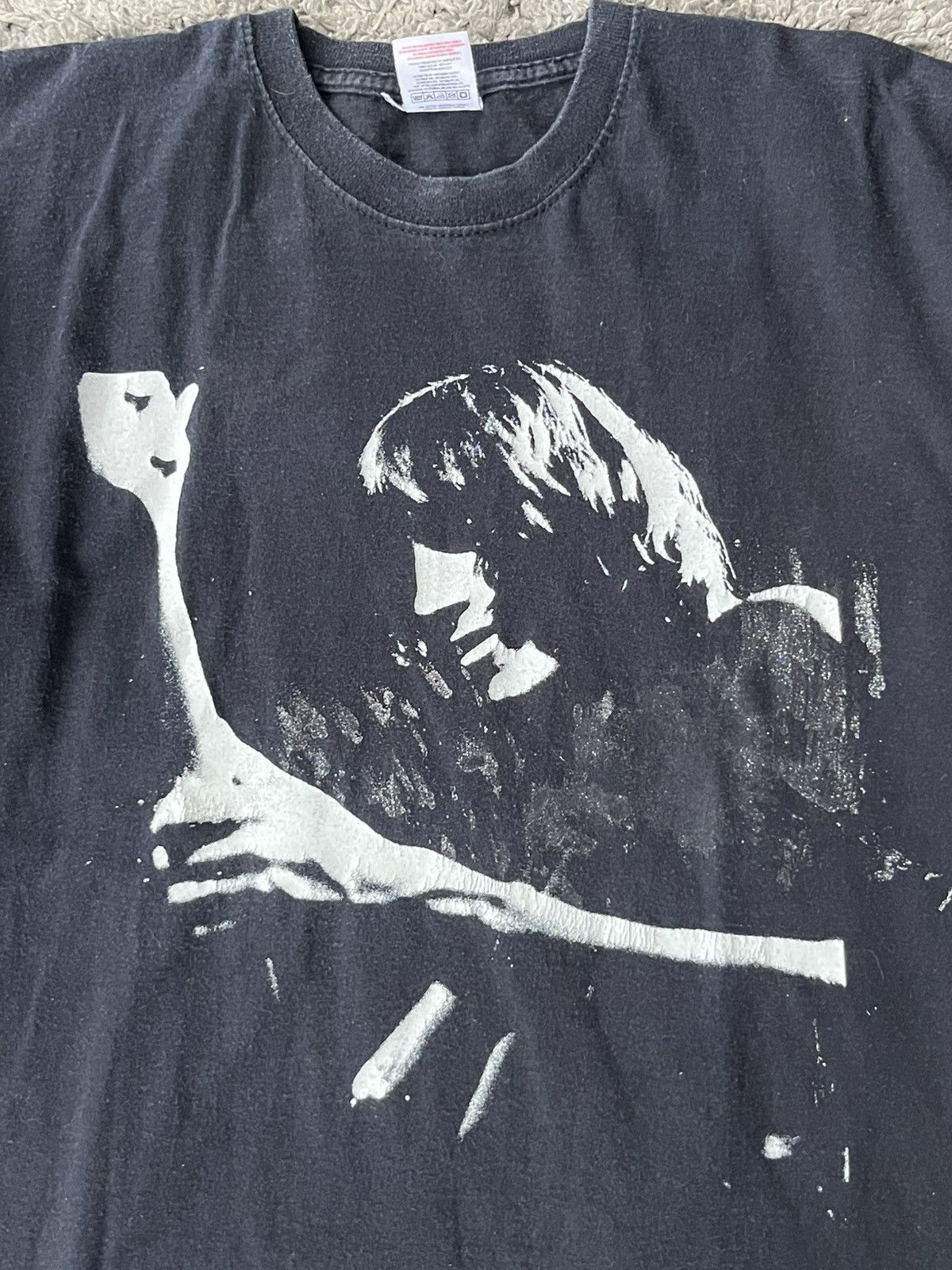 Fruit Of The Loom Vintage T-shirt Roger Waters WORLD TOUR 2007 Streetwear Size US M / EU 48-50 / 2 - 3 Thumbnail