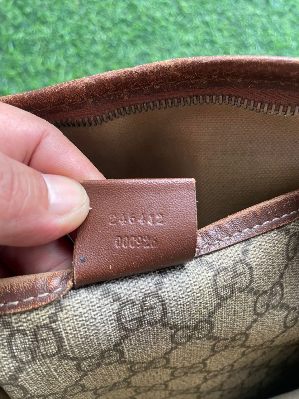 Gucci Authentic Gucci GG Canvas Crossbody Bag REPLACED STRAP Size ONE SIZE - 7 Thumbnail