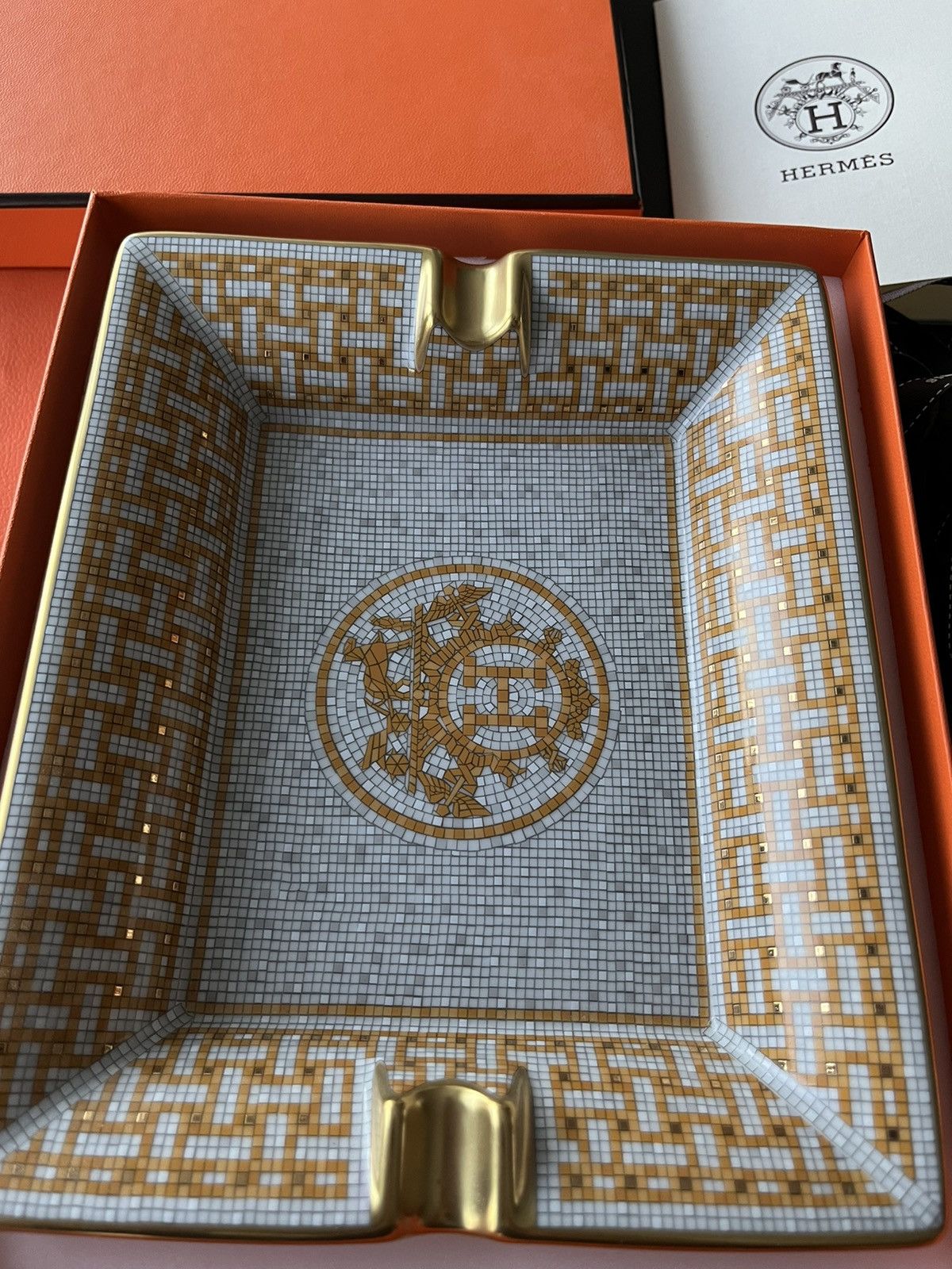 Hermes Rare Brand New Hermes H Logo Mosaique Au 24 Gold Ashtray Size ONE SIZE - 3 Thumbnail