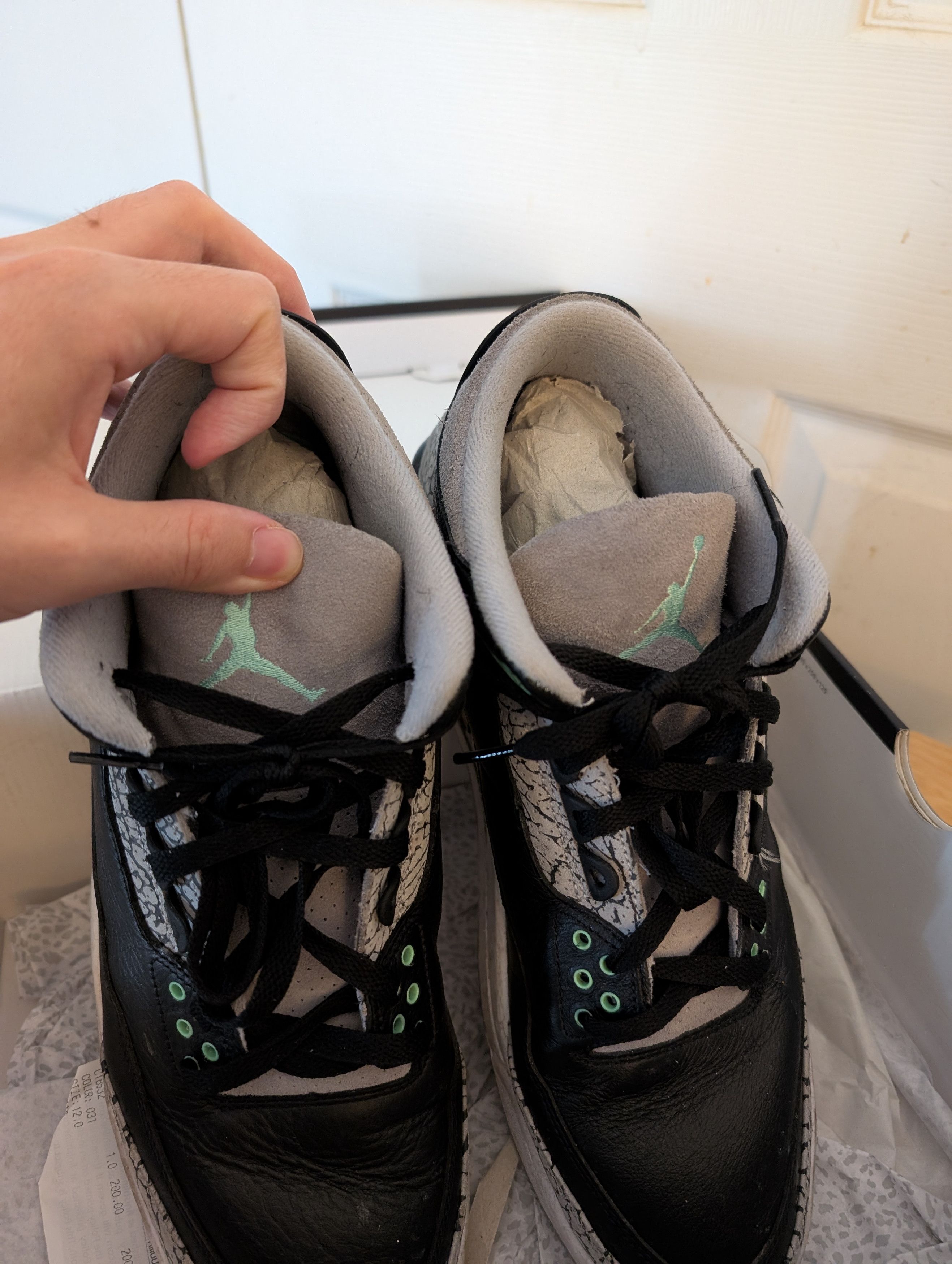 Jordan Brand Jordan 3 Retro "Green Glow" Size US 12 / EU 45 - 6 Thumbnail