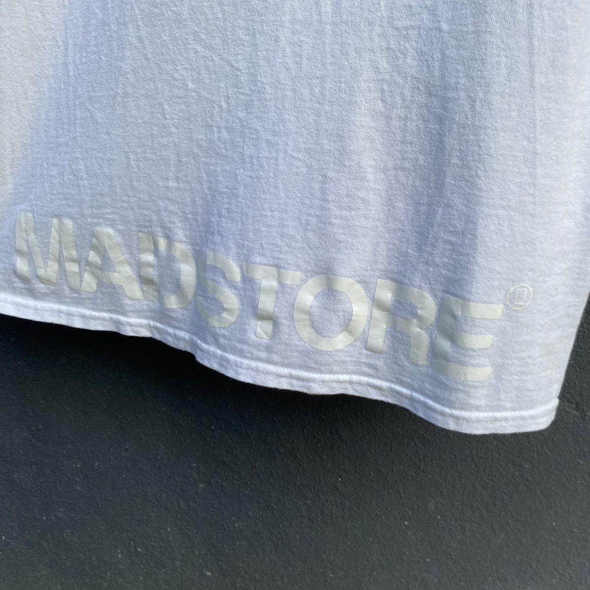 Japanese Brand THRASHED UNDERCOVER JUN TAKAHASHI MADSTORE TEE Size US L / EU 52-54 / 3 - 4 Thumbnail