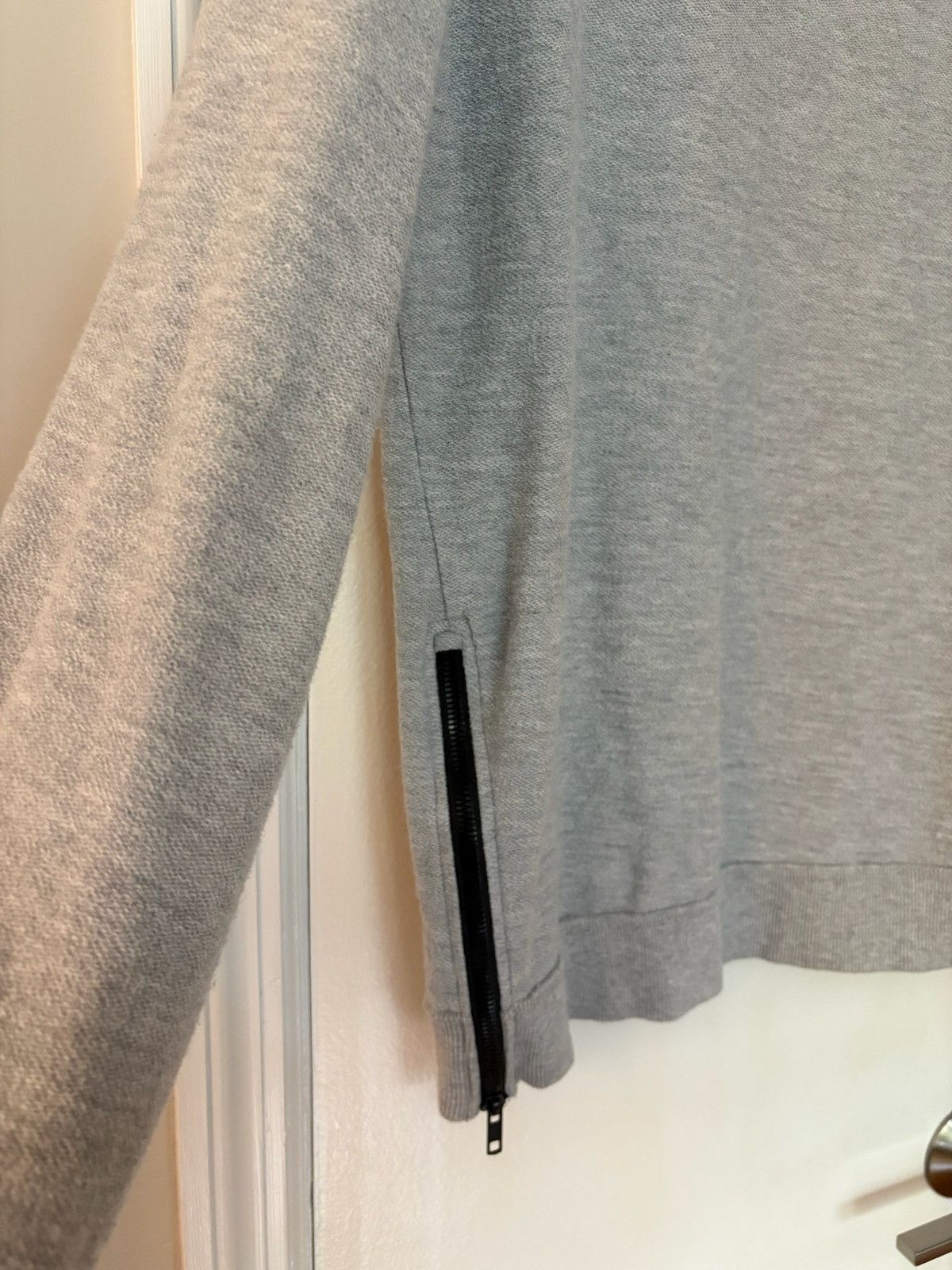 Bdg BDG Gray 100% Cotton Crewneck Sweatshirt – Size L Size US L / EU 52-54 / 3 - 5 Thumbnail