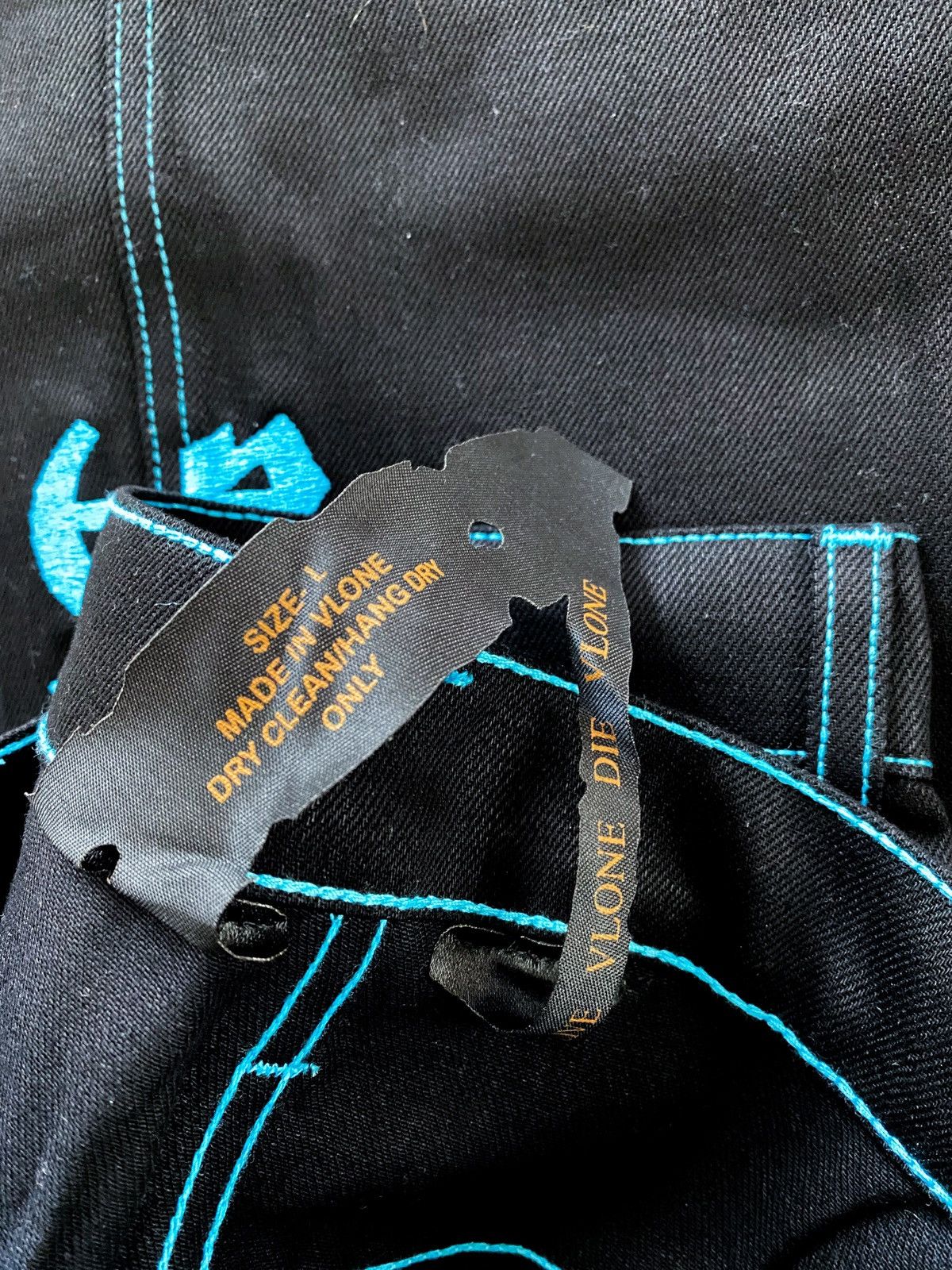 Vlone VLONE OLD ENGLISH EMBROIDERED BLACK DENIM JEANS Size US 34 / EU 50 - 4 Thumbnail
