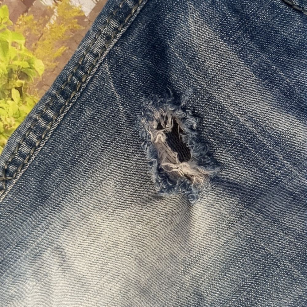 Rock Revival Rock revival easy crop sherry distressed jeans size 26 Size 26" / US 2 / IT 38 - 2 Thumbnail