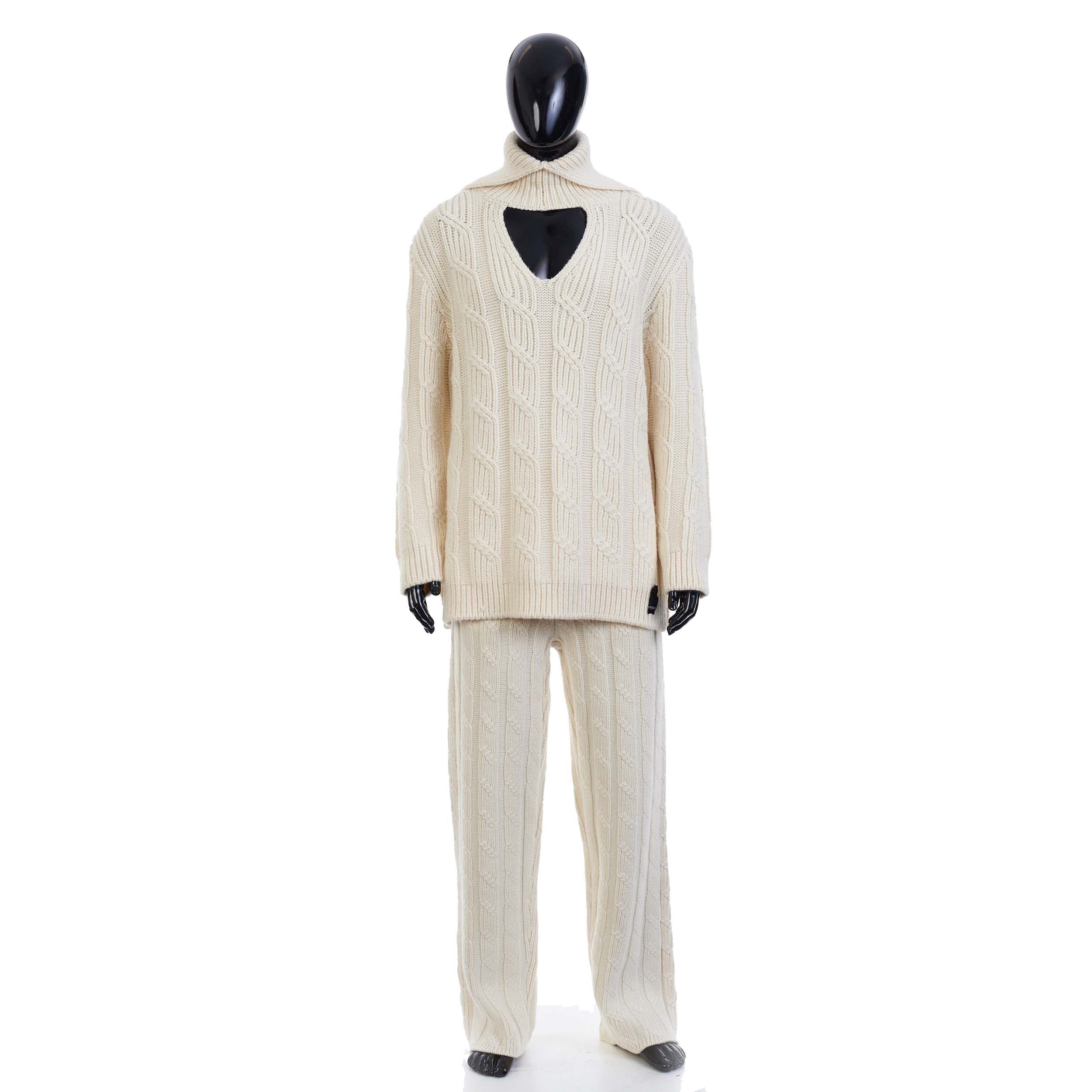 Fendi White High Neck Cable Knit Wool Pullover Size US S / EU 44-46 / 1 - 10 Thumbnail