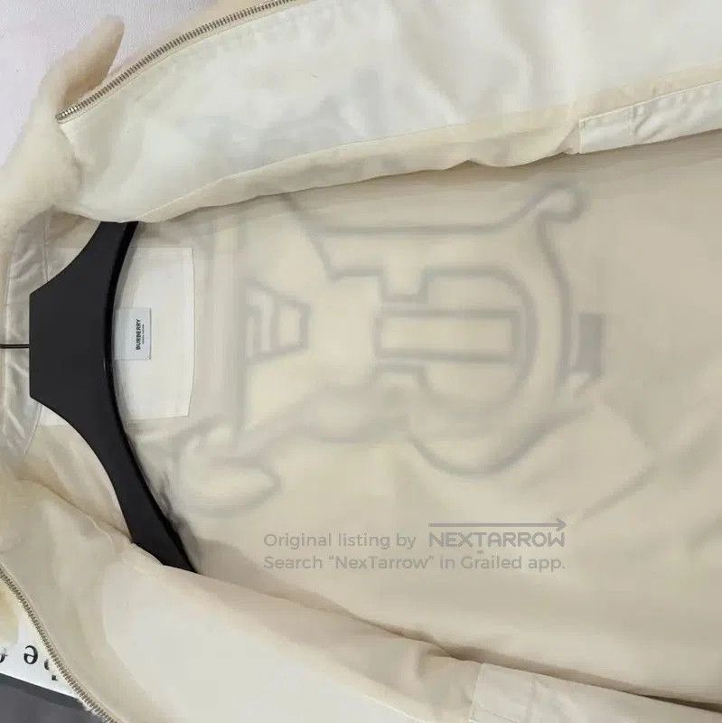 Burberry Burberry Women's White Wool Cardigan. Size S / US 4 / IT 40 - 4 Thumbnail