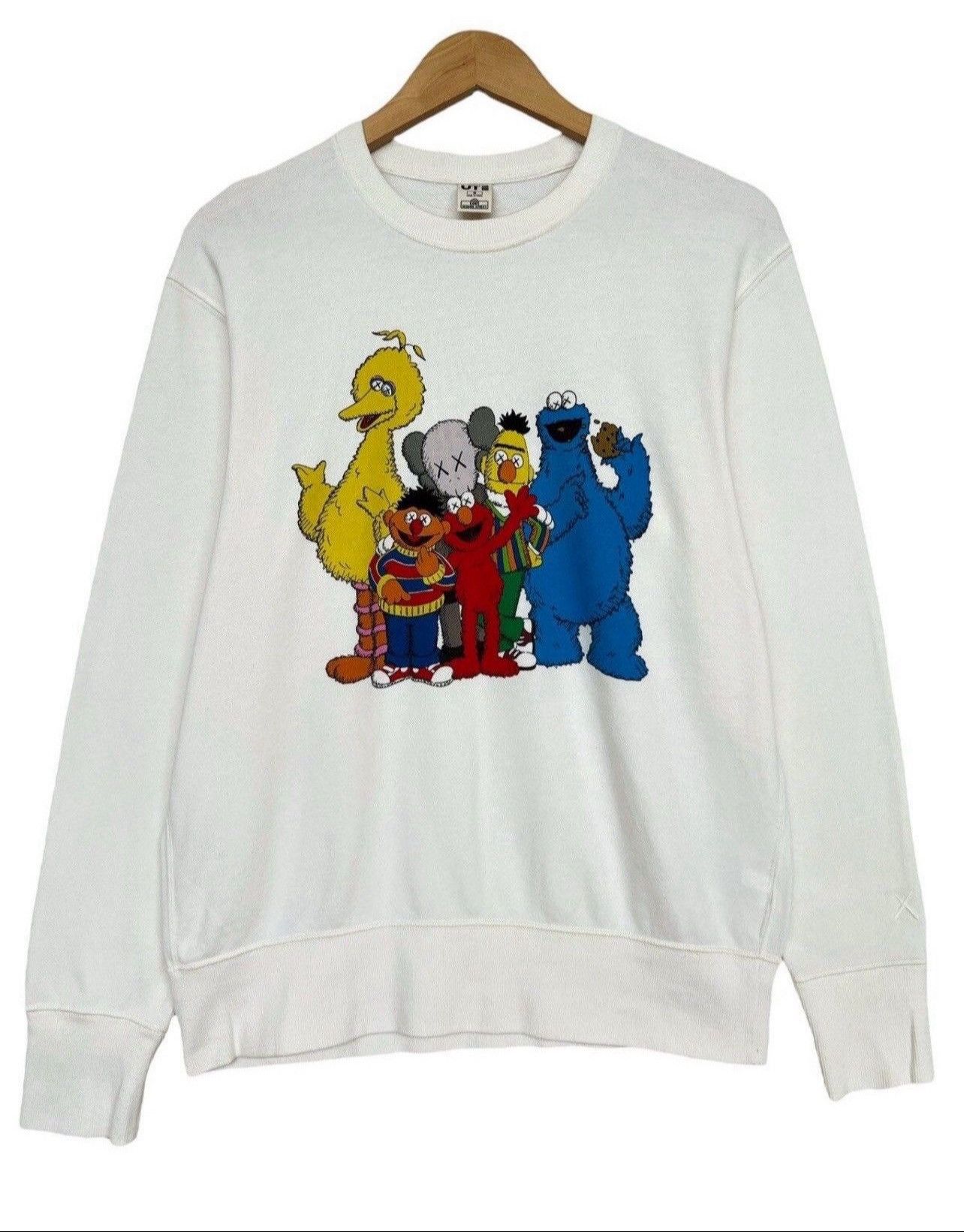 Kaws x uniqlo sweatshirt best sale