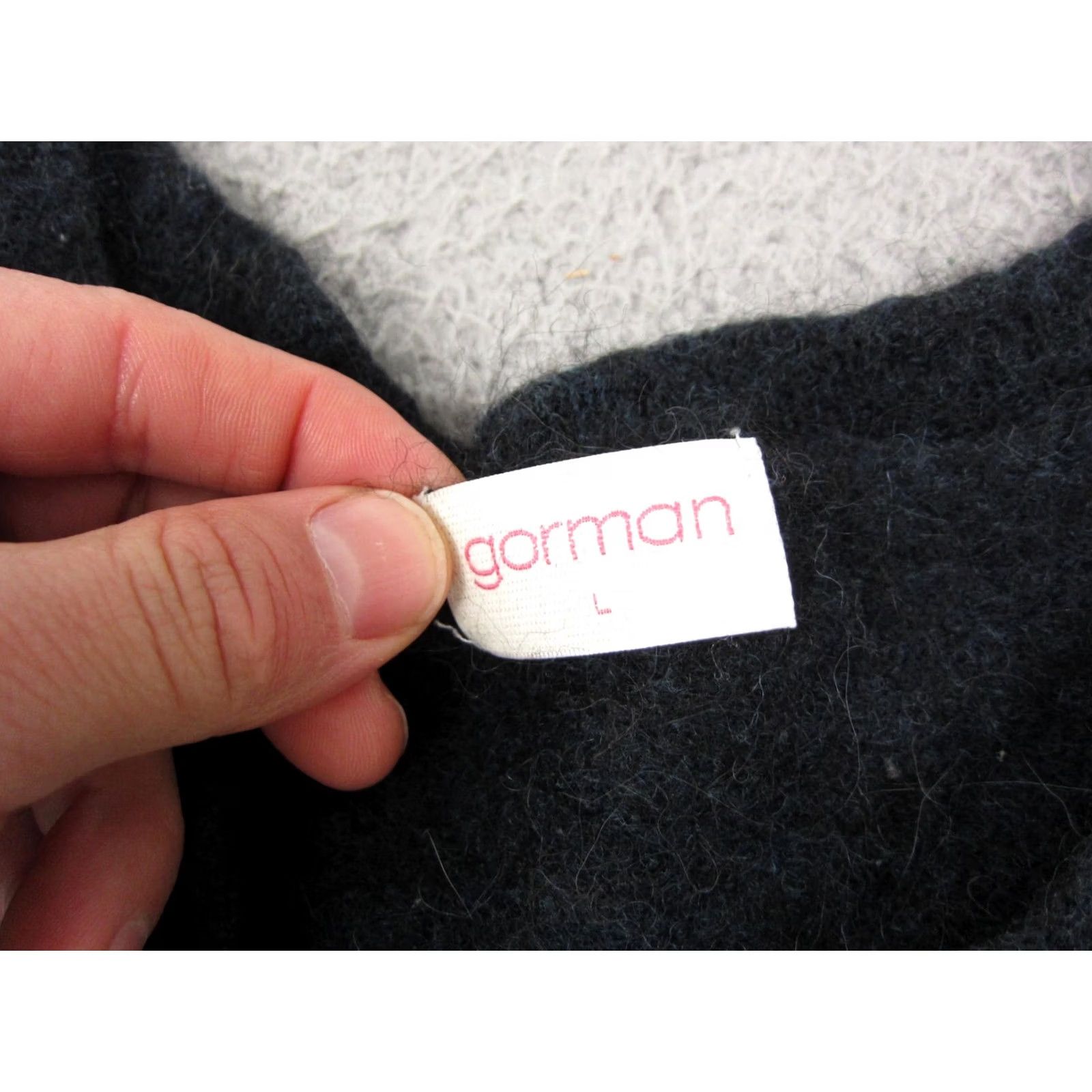 Vintage Gorman Sweater Womens Large Pink 100% Wool Crew Neck Long Sleeve 90s Pullover Shrunk Casual Rib Knit Accents Button Ladies Size L / US 10 / IT 46 - 3 Thumbnail