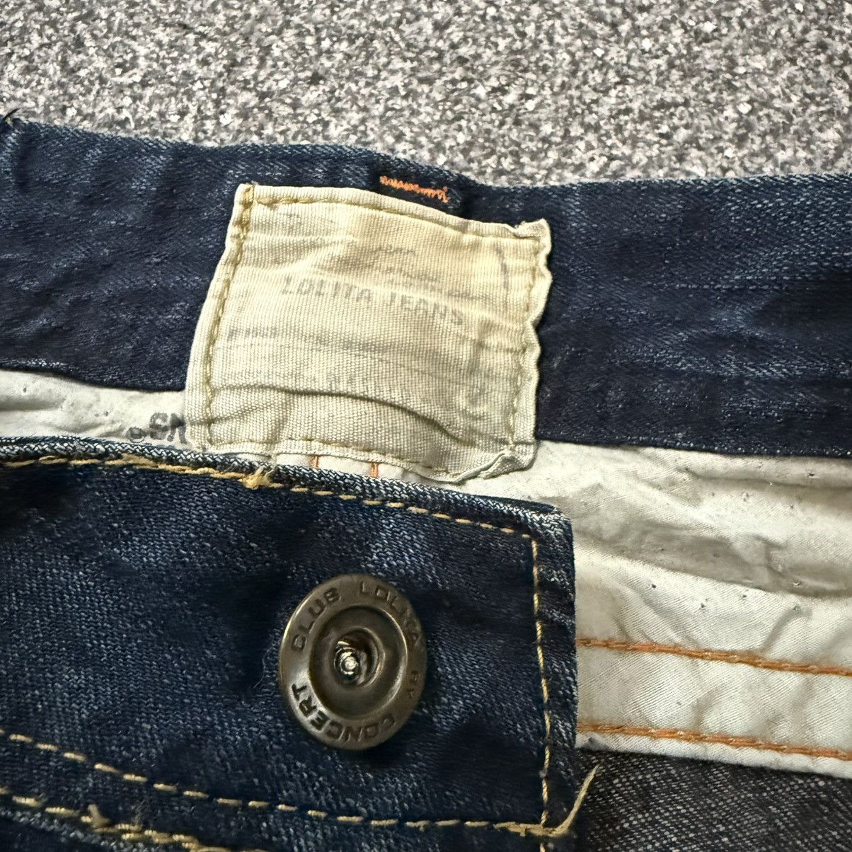 Le Grande Bleu (L.G.B.) Insane Vintage Exotic Flared Gothic Lolita Distressed Jeans Size US 32 / EU 48 - 15 Thumbnail