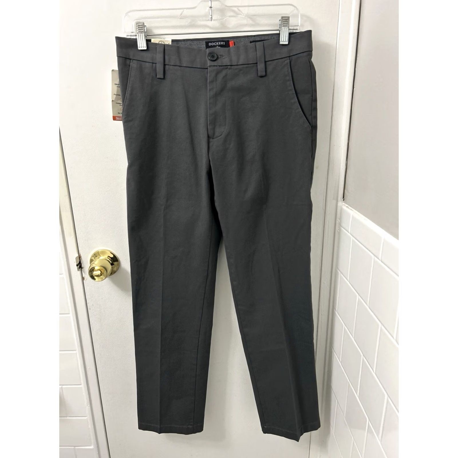 Dockers Dockers Pants Mens 30x30 Gray Straight Fit Chino Twill Belt Loops Zip Closure Pockets Button Accents Regular Inseam 30"} Size US 30 / EU 46 - 2 Thumbnail