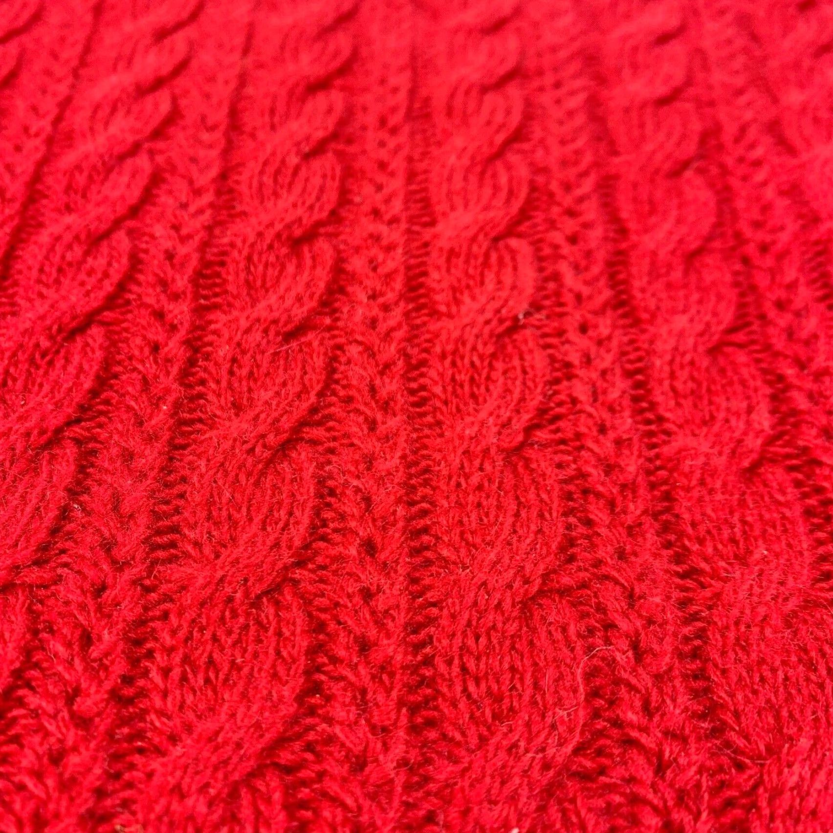 Talbots VINTAGE Talbots Petites Red Cable-Knit V-Neck Sweater Lambswool Blend Large XL Pullover Women Girls Mens? Size XL / US 12-14 / IT 48-50 - 3 Thumbnail