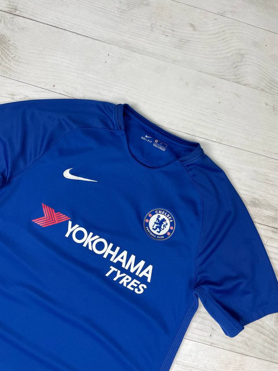 Chelsea Soccer Nike Chelsea 2017 2018 #9 Player Issue Home Shirt Jersey Size US M / EU 48-50 / 2 - 6 Thumbnail