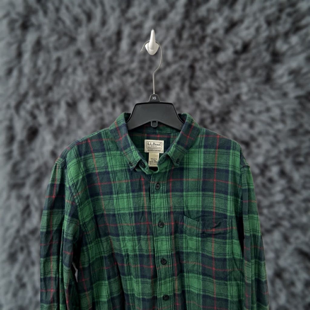 Vintage LL Bean Plaid Flannel Shirt Mens M Slim Button-Down Green 32.5” Pit 23” Vintage? No Size US M / EU 48-50 / 2 - 1 Thumbnail