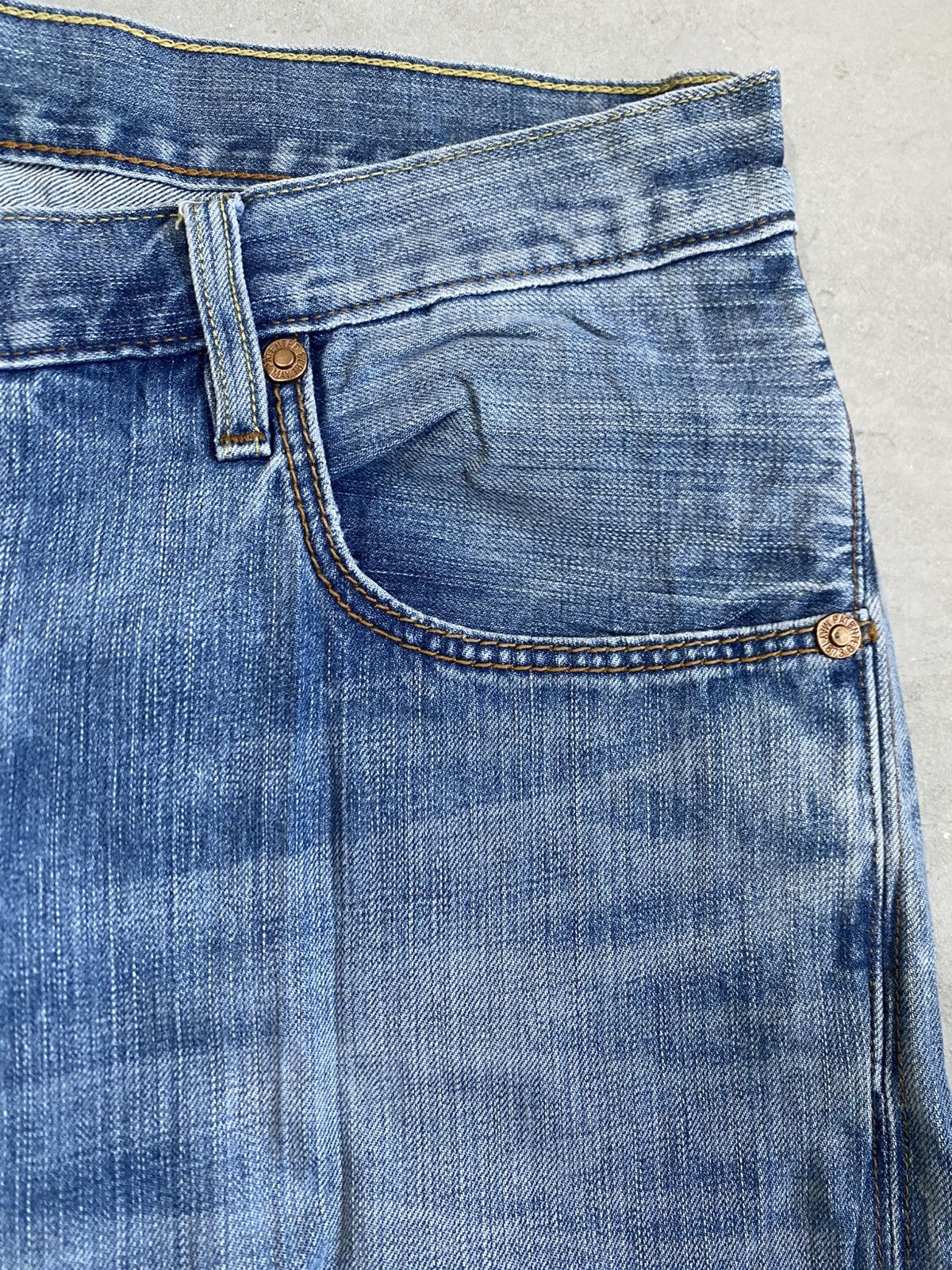 Levi's LEVIS 504 Size US 35 - 7 Thumbnail