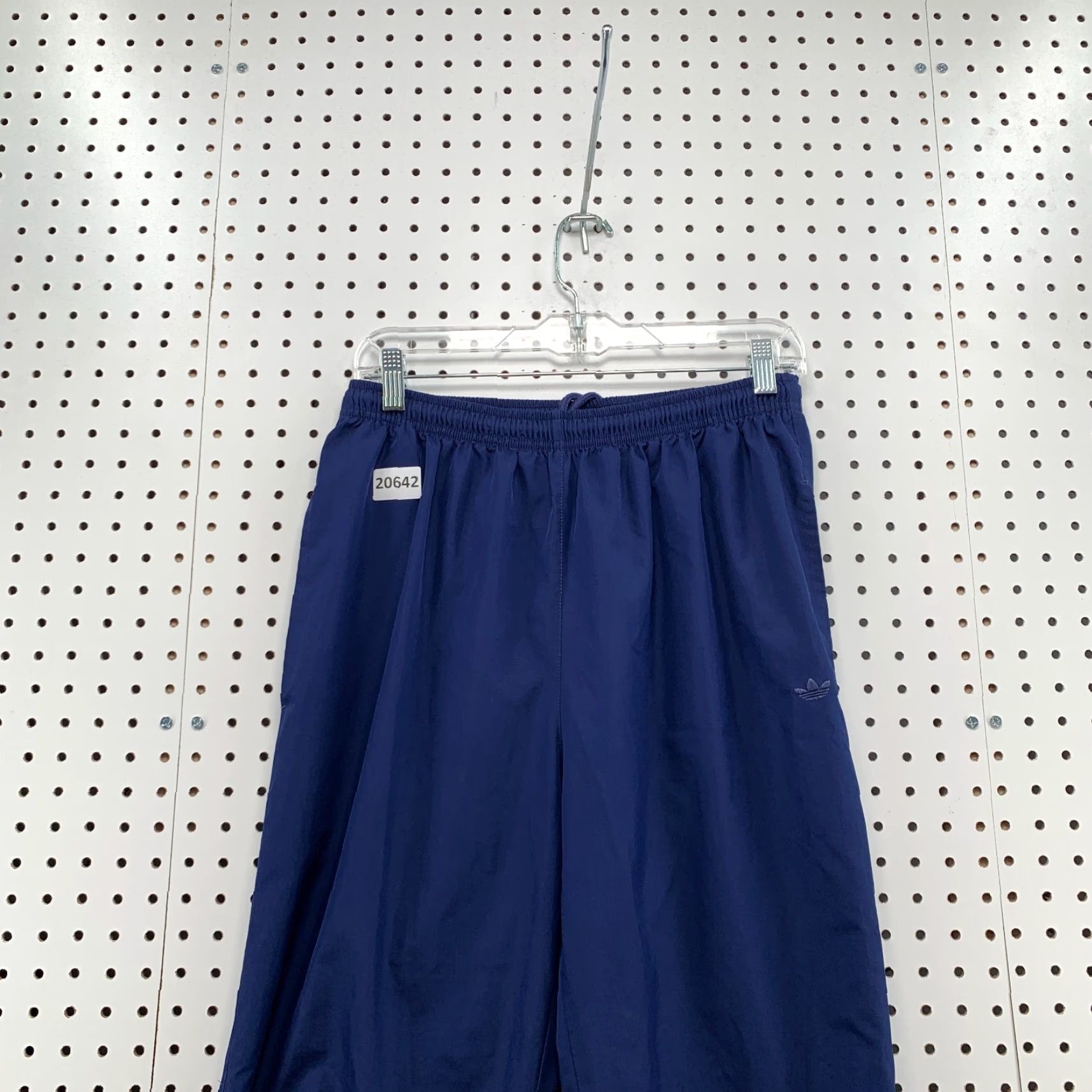 Adidas VINTAGE adidas Track Pants Mens Large Navy Blue Tonal Logo 30" Inseam 28x30 Size US 33 - 5 Thumbnail