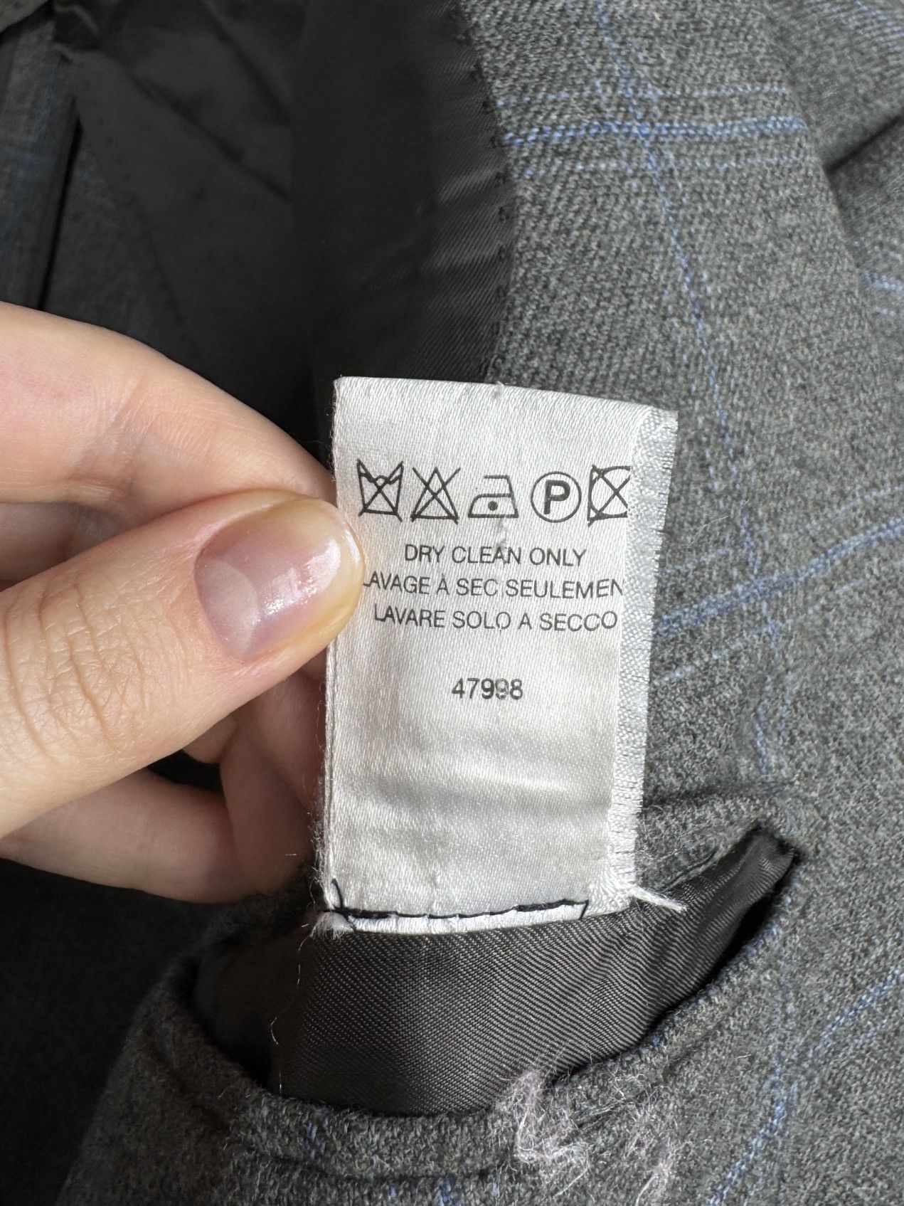 Chester Barrie Chester Barrie Wool cashmere grey checkered unlined blazer Size 44R - 14 Thumbnail