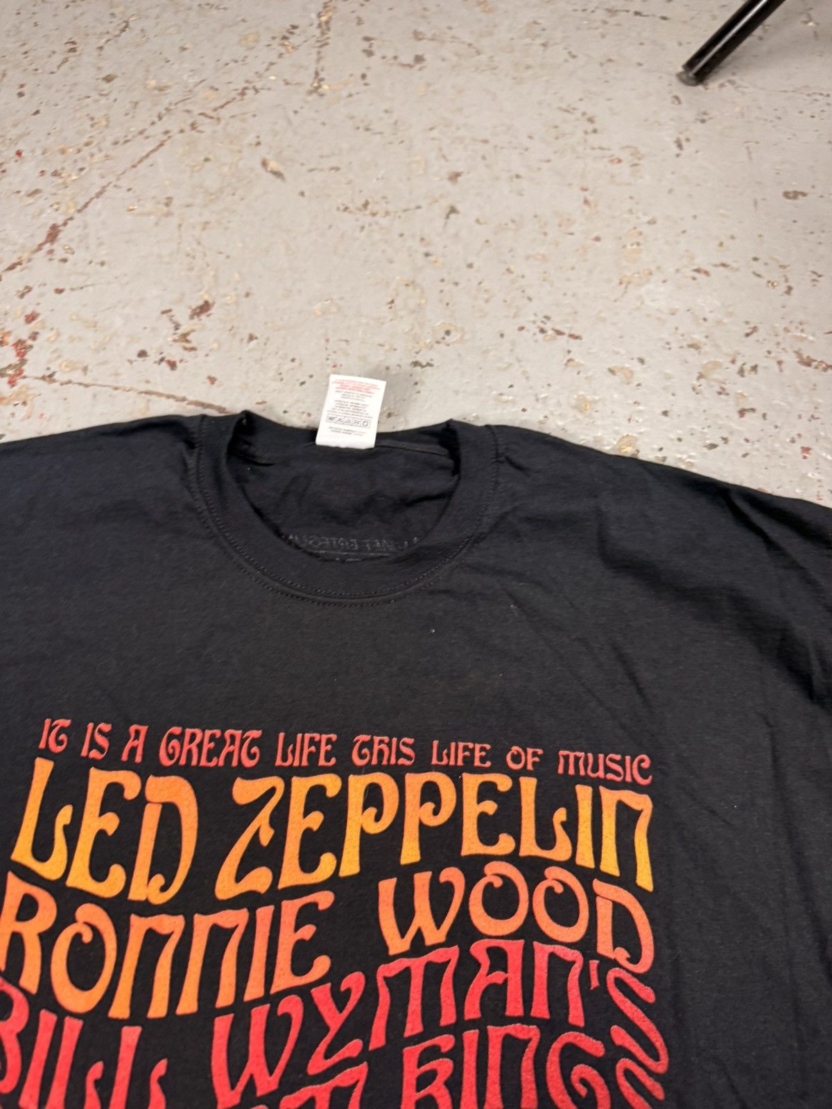 Other Vintage 2007 Led Zeppelin Tribute Band Tee Size US L / EU 52-54 / 3 - 3 Thumbnail